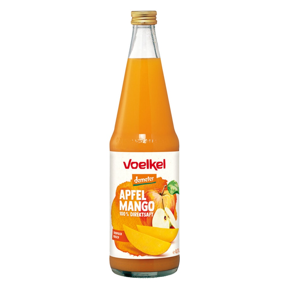 Glasflasche mit orangenem Inhalt. Auf dem Etikett steht Voelkel Apfel Mango 100 Prozent Direktsaft.