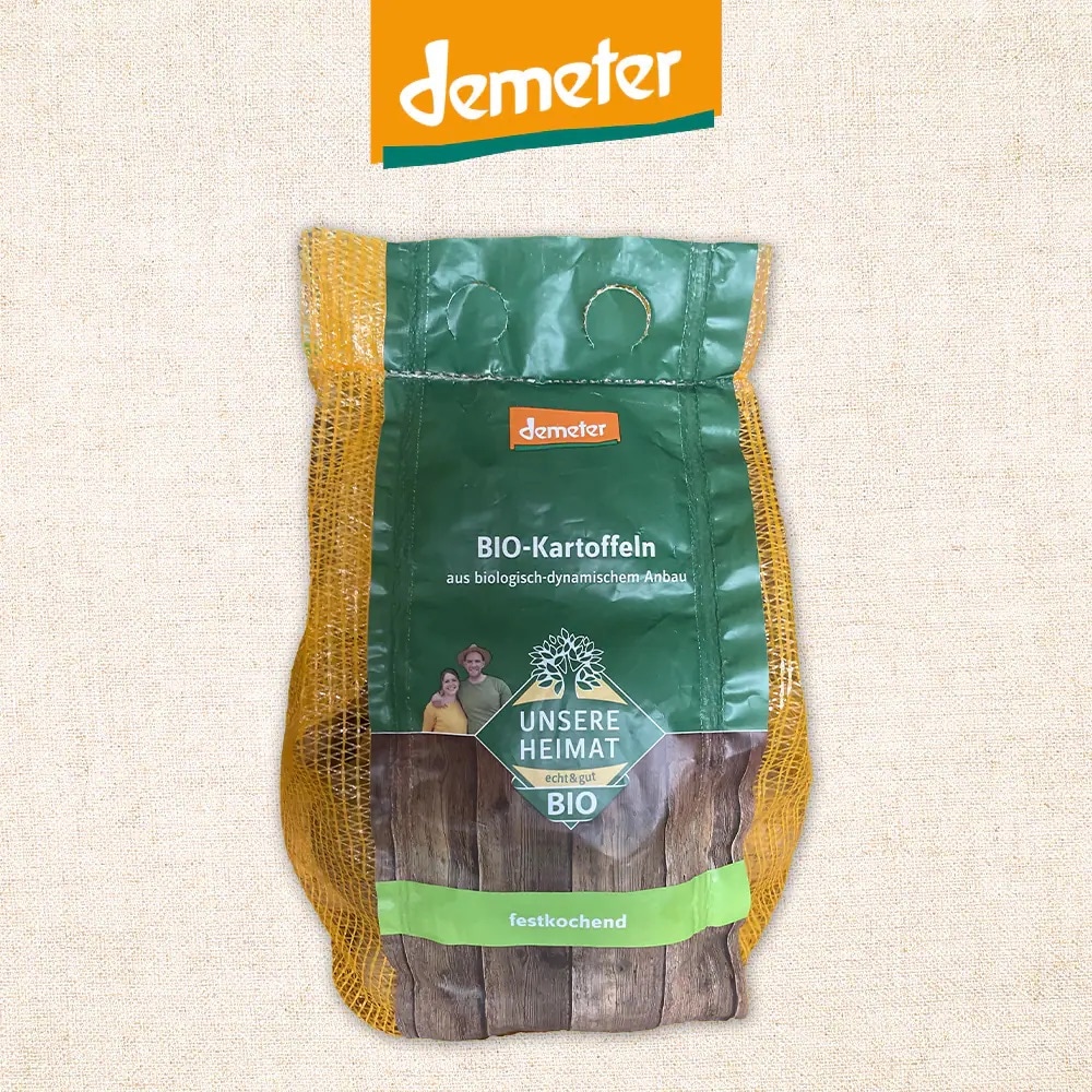 Ein Sack festkochende Bio-Kartoffeln von demeter.