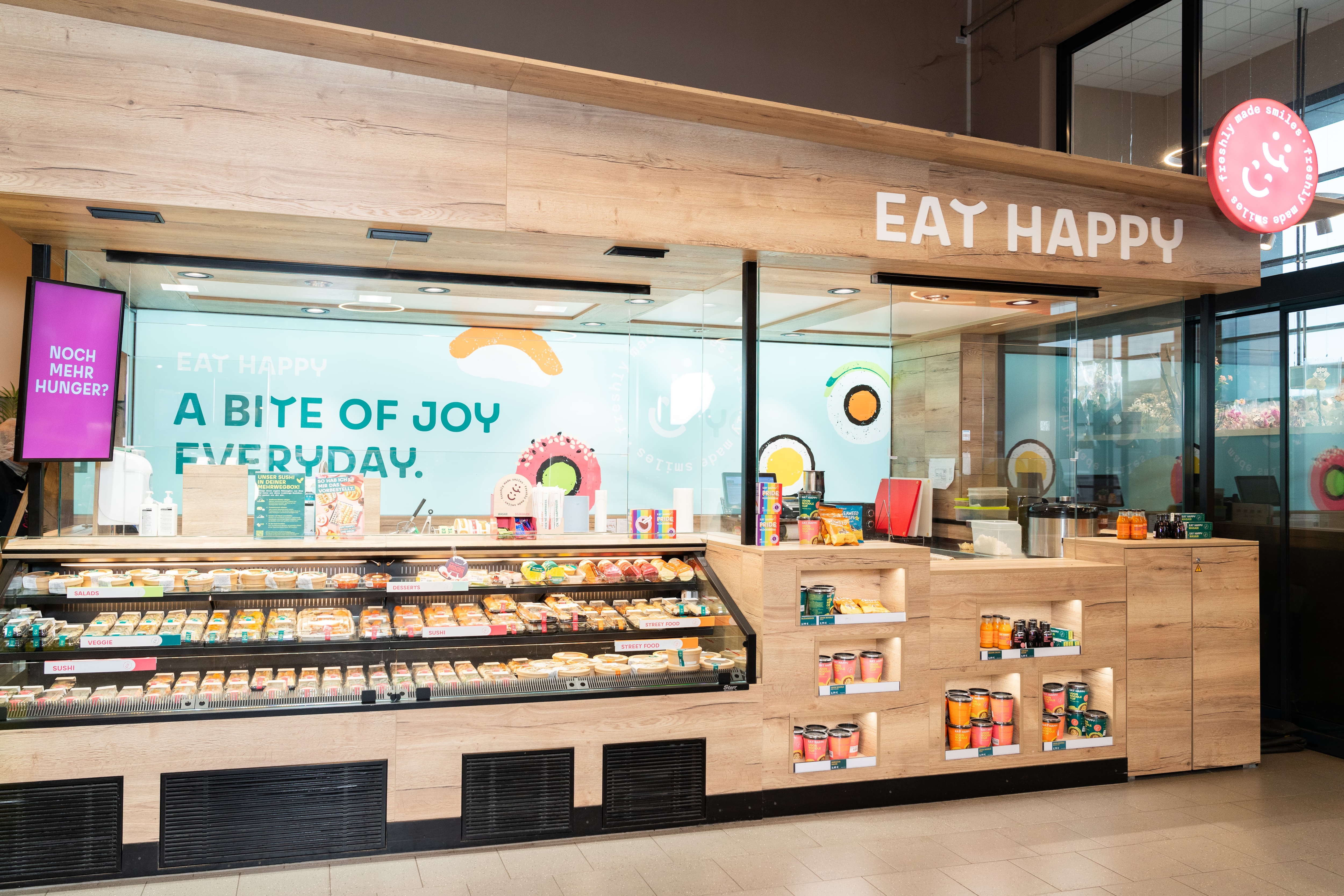 Ein Sushi-Stand in einem EDEKA-Markt.