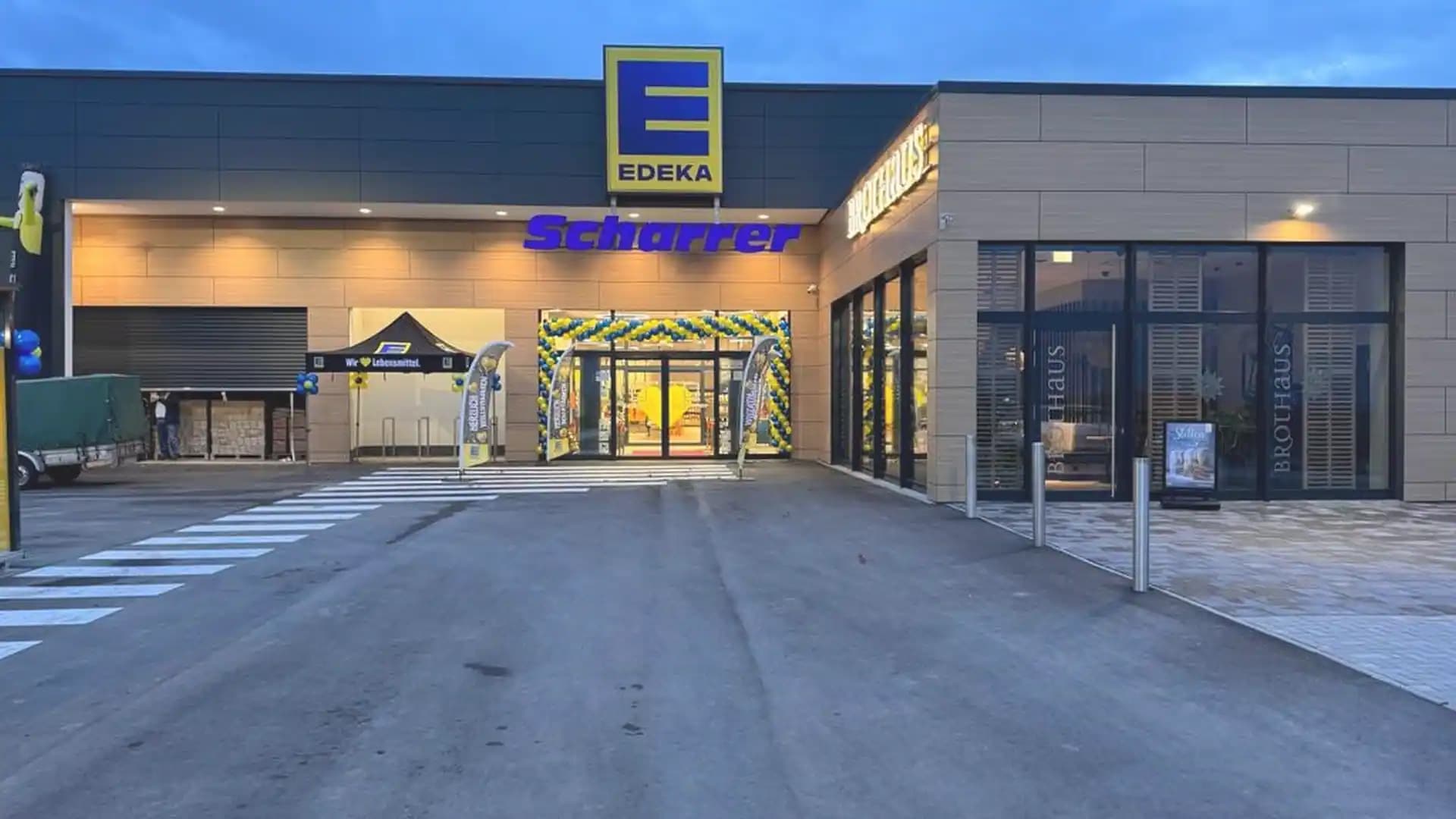 Außenansicht des Marktes