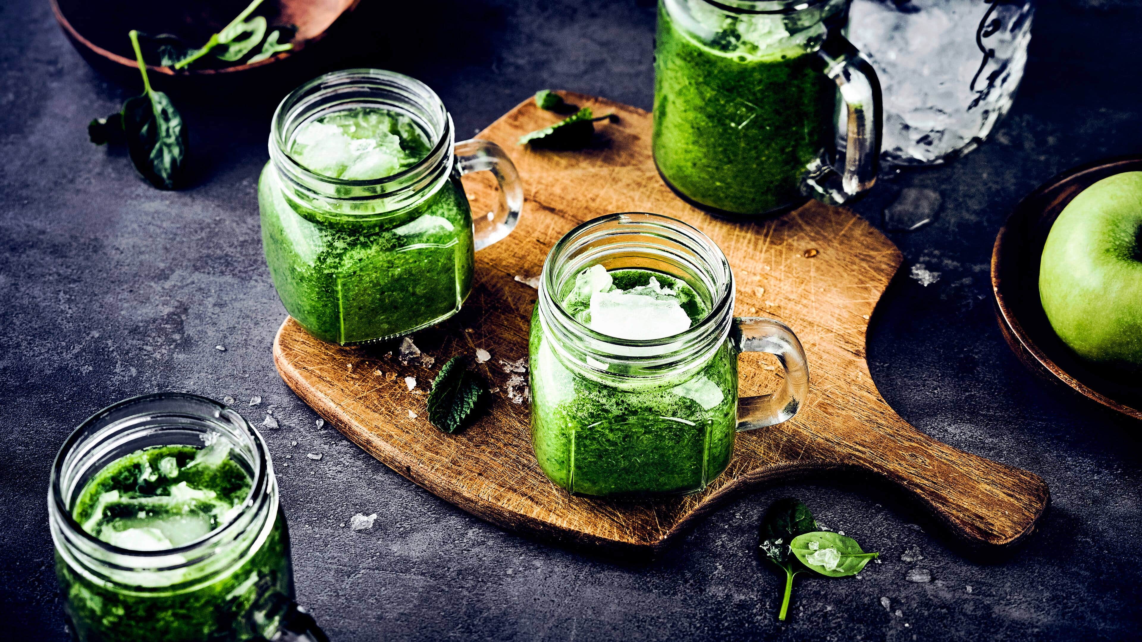 Wildkräuter-Smoothie Wildkräuter-Smoothie