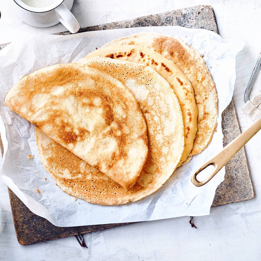 Auch mit einer Glutenunverträglichkeit muss man nicht auf leckere Pfannkuchen verzichten. Probieren Sie unser Rezept für glutenfreie Pfannkuchen, die sich natürlich noch vielseitig ergänzen lassen.