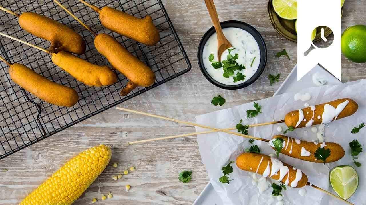 Corn Dogs YouTube Platzhalterbild für ein Video mit dem Titel 'Corn Dogs'.