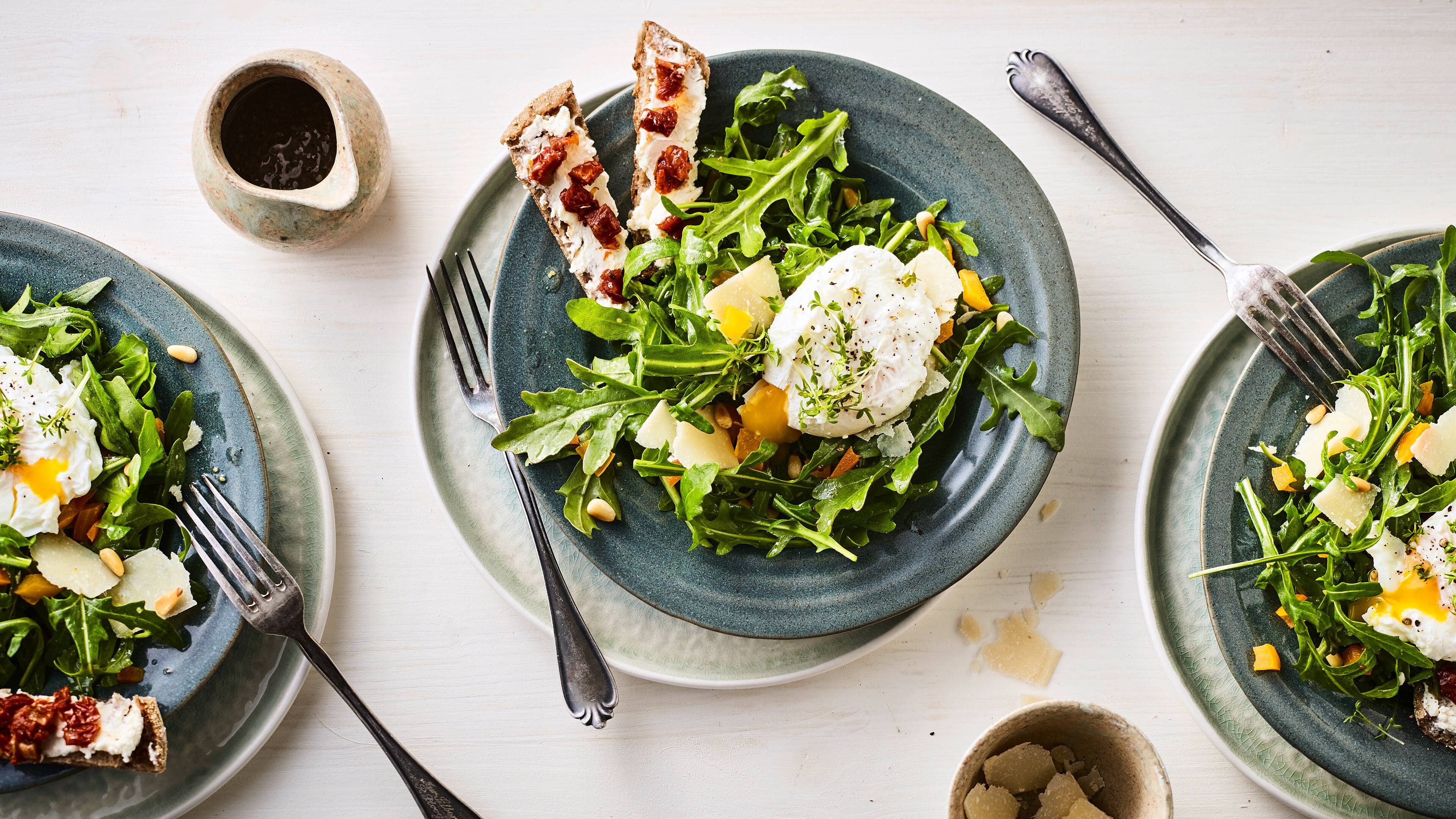 Rucola-Salat mit Ei Rucola-Salat mit Ei