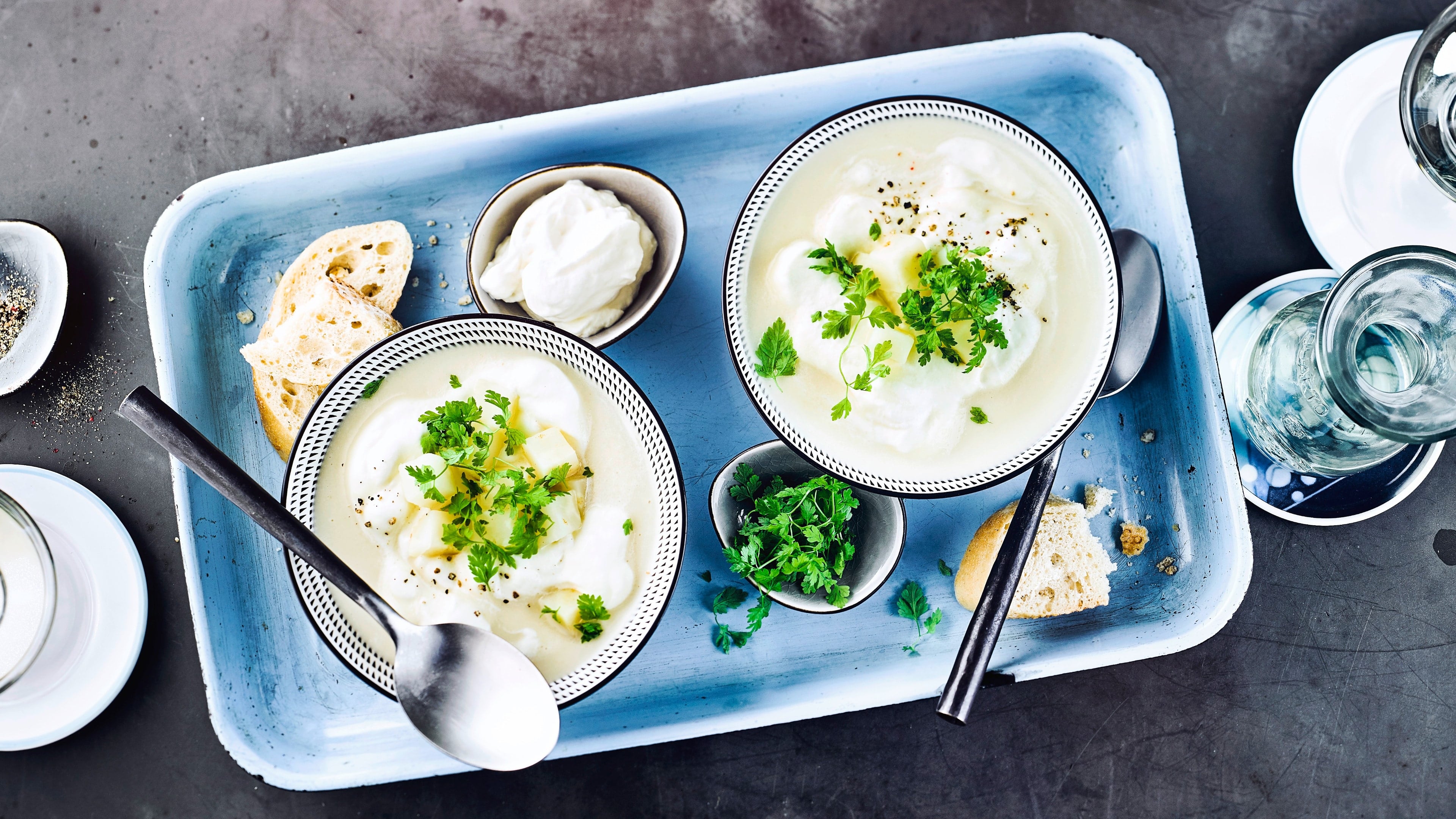 Petersilienwurzelsuppe Petersilienwurzelsuppe