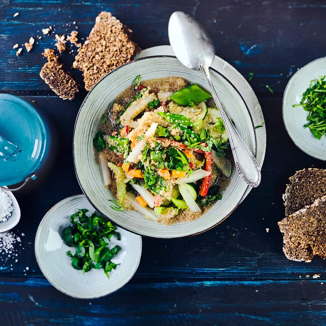 Veganer Eintopf aus verschiedenen Gemüsesorten und Amaranth - gesund, lecker und wärmend in der kalten Jahreszeit!