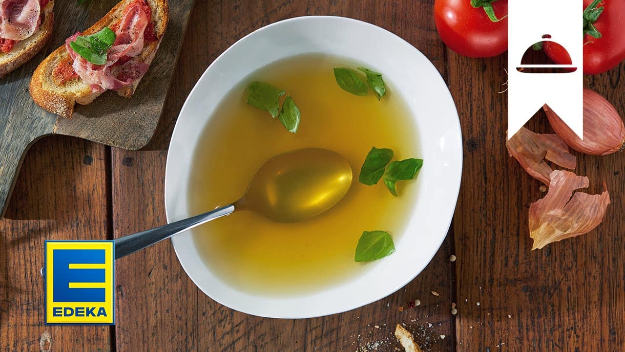 Weiße Tomatensuppe YouTube Platzhalterbild für ein Video mit dem Titel 'Weiße Tomatensuppe'.