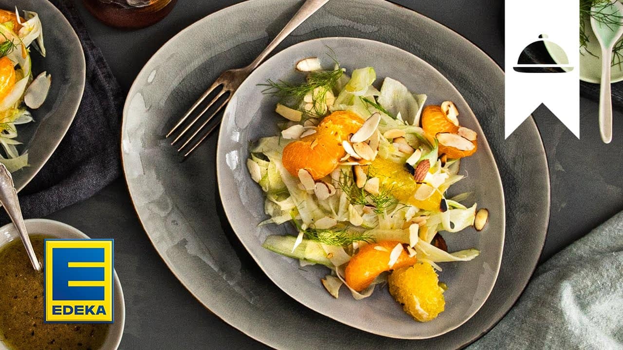 Fenchel-Orangen-Salat YouTube Platzhalterbild für ein Video mit dem Titel 'Fenchel-Orangen-Salat'.