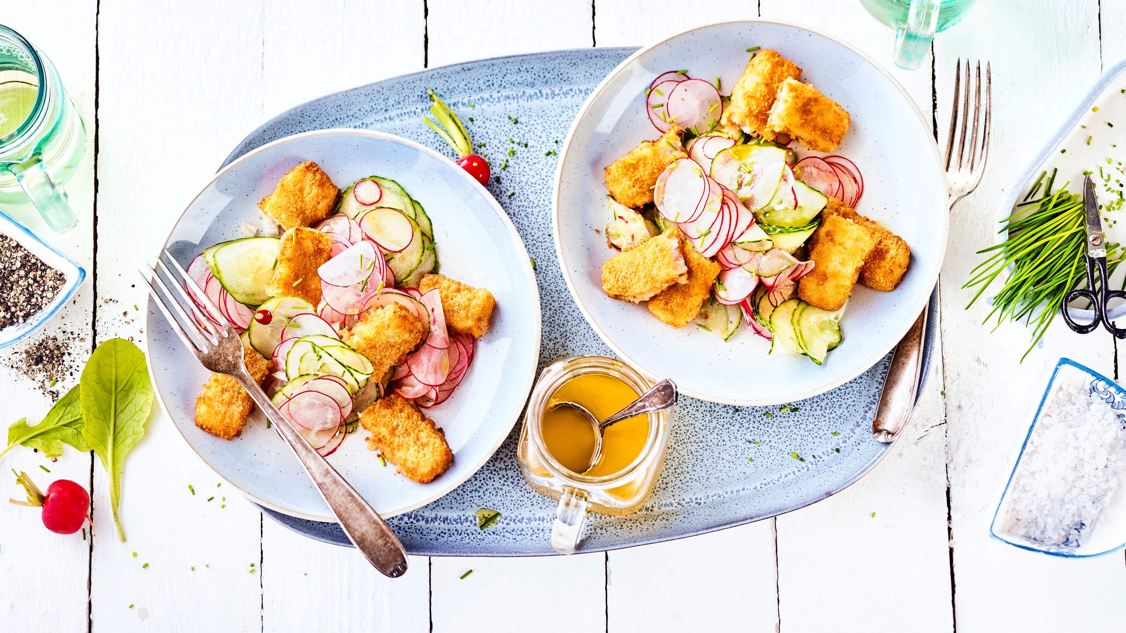 Bunter Fischstäbchen-Salat Bunter Fischstäbchen-Salat