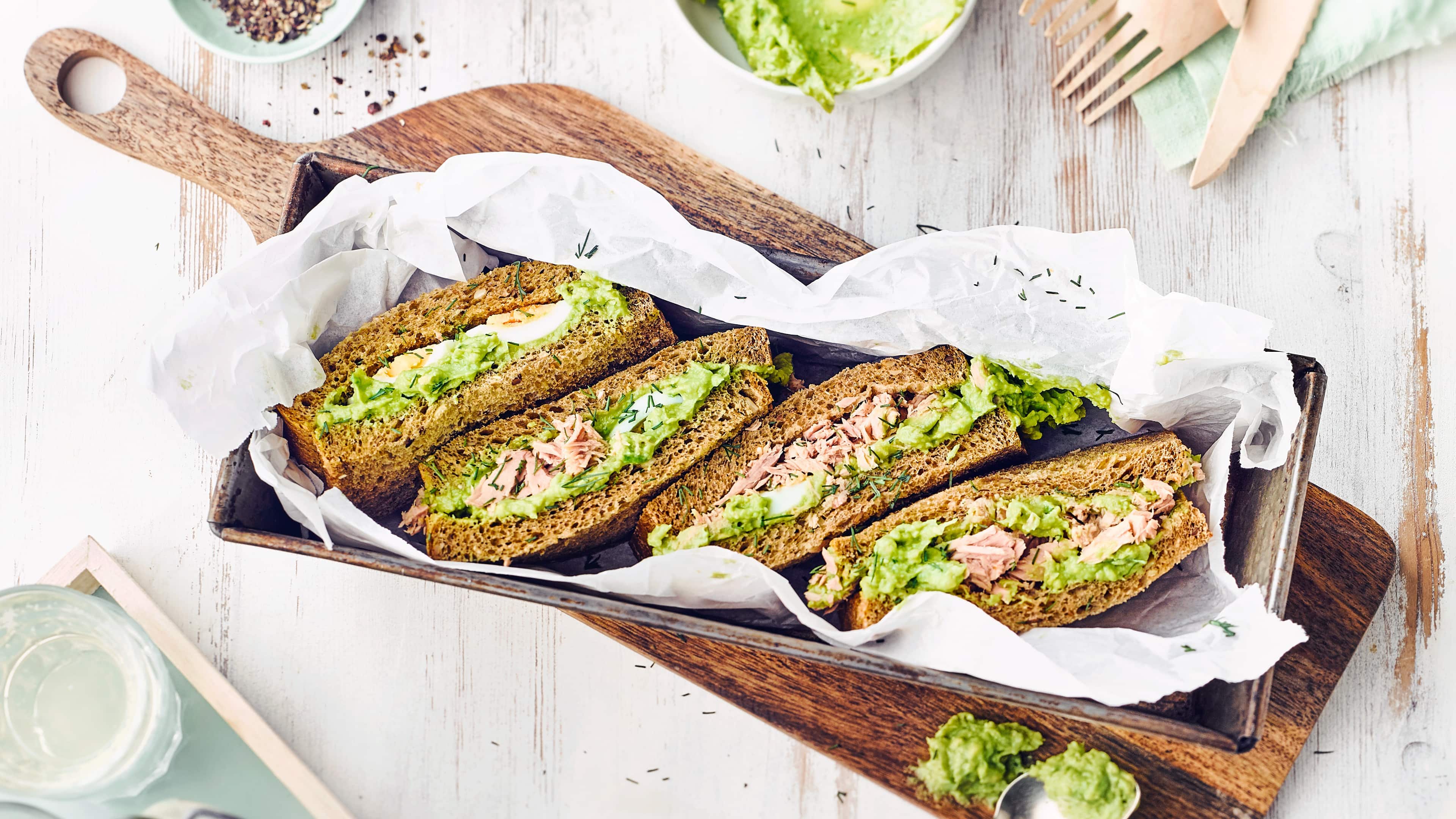 Avocado-Sandwich Avocado-Sandwich