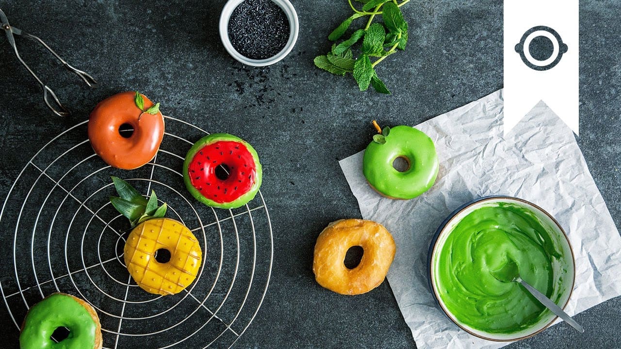 Donuts mit Zuckerguss YouTube Platzhalterbild für ein Video mit dem Titel 'Donuts mit Zuckerguss'.