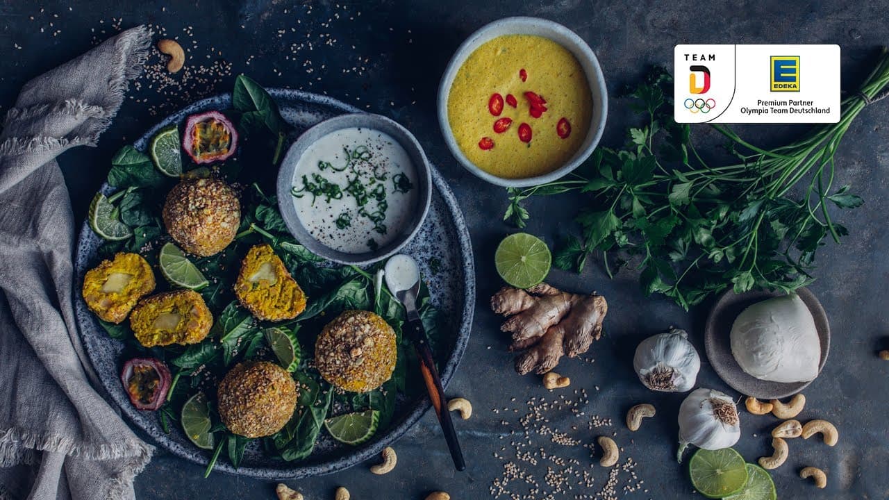Blumenkohl-Falafel mit Mozzarellakern YouTube Platzhalterbild für ein Video mit dem Titel 'Blumenkohl-Falafel mit Mozzarellakern'.