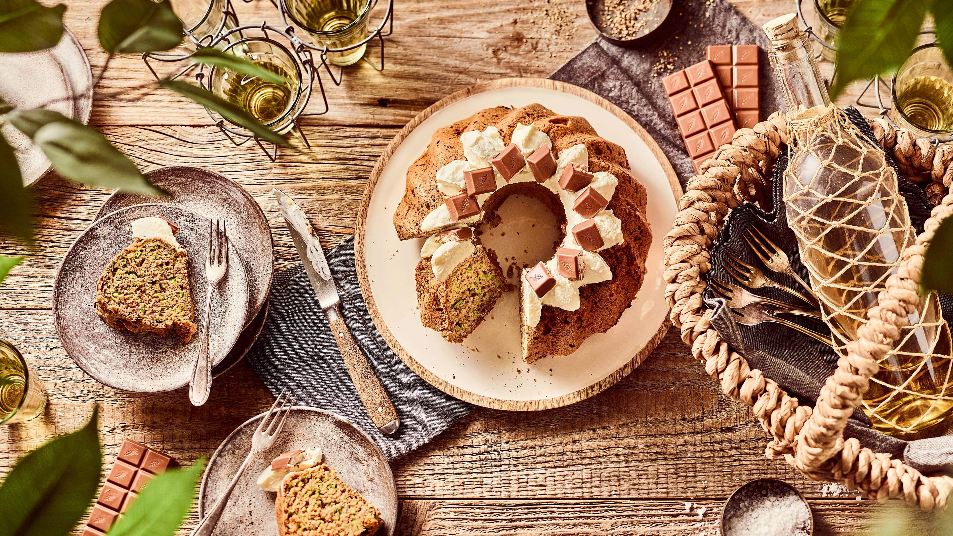 Dinkel-Mandel-Gugelhupf mit kinder Country Dinkel-Mandel-Gugelhupf mit kinder Country