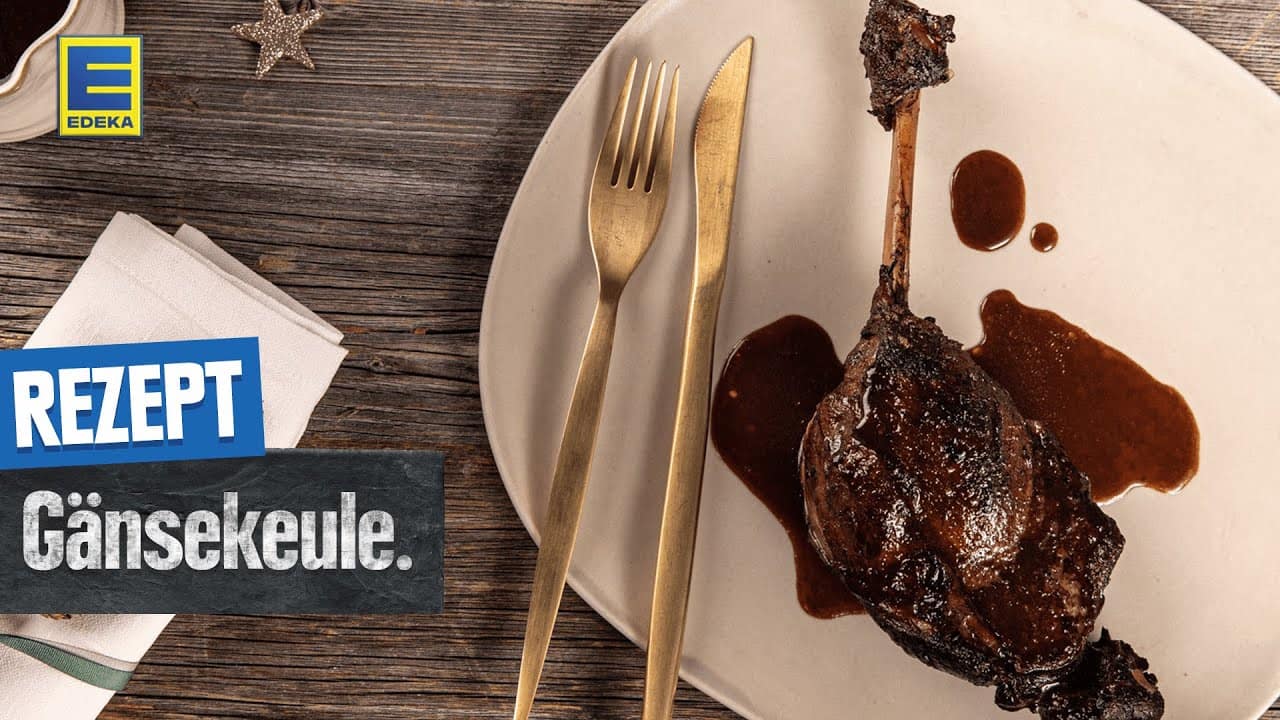 Gänsekeule mit Soße YouTube Platzhalterbild für ein Video mit dem Titel 'Gänsekeule mit Soße'.