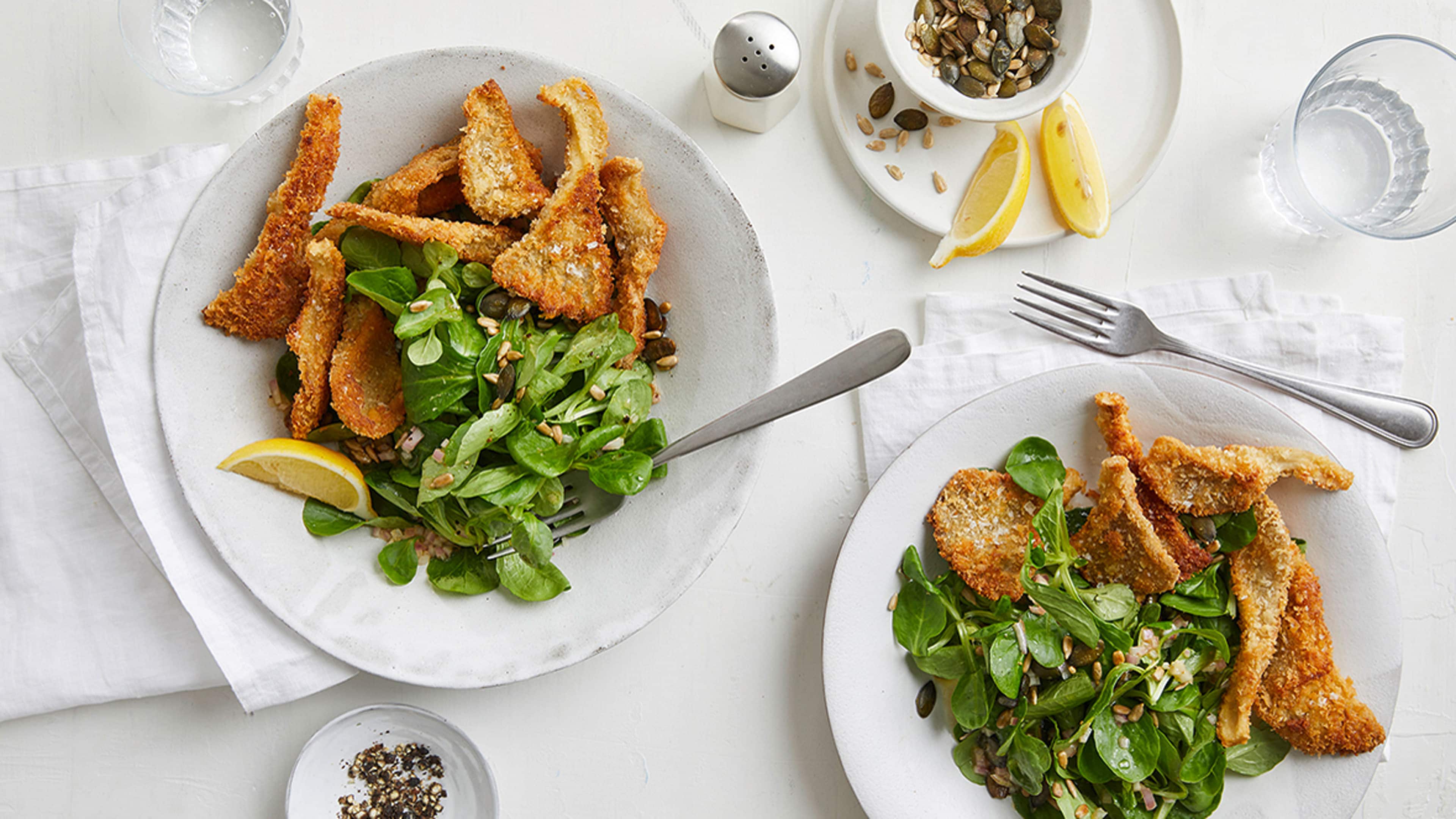 Feldsalat mit gebackenen Austernpilzen Feldsalat mit gebackenen Austernpilzen