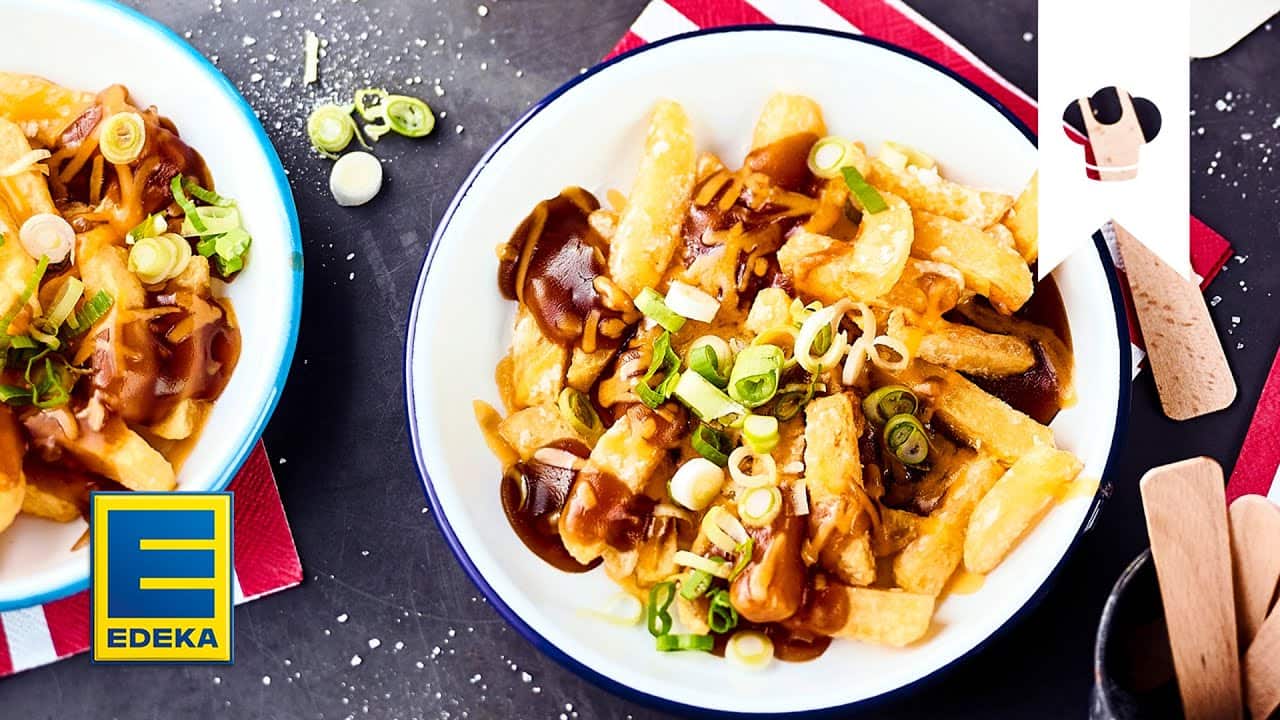 Poutine YouTube Platzhalterbild für ein Video mit dem Titel 'Poutine'.