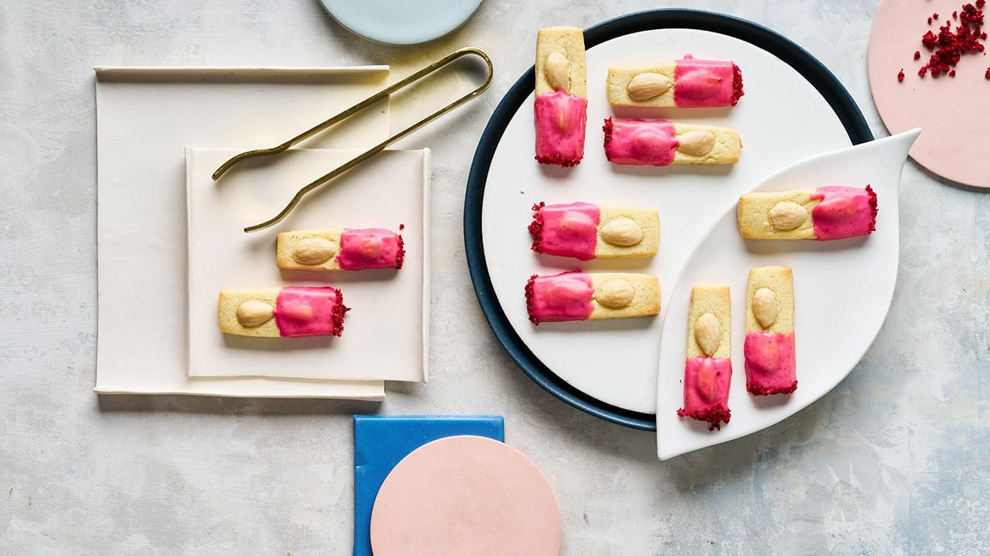 Cookie-Sticks mit Vanille-Mandelteig Cookie-Sticks mit Vanille-Mandelteig