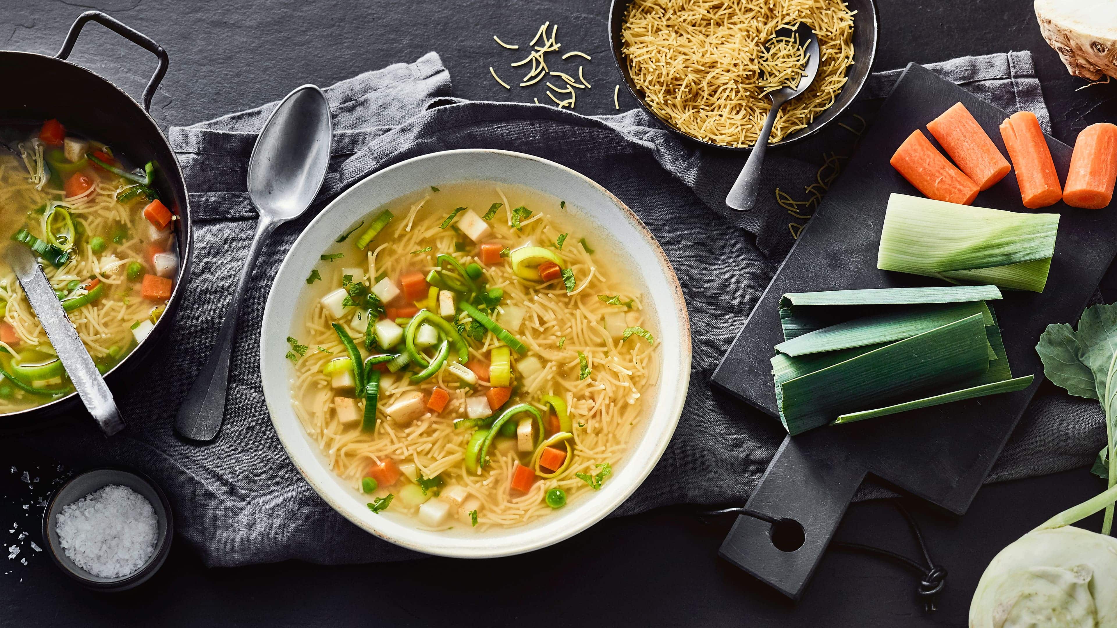 Nudelsuppe Nudelsuppe