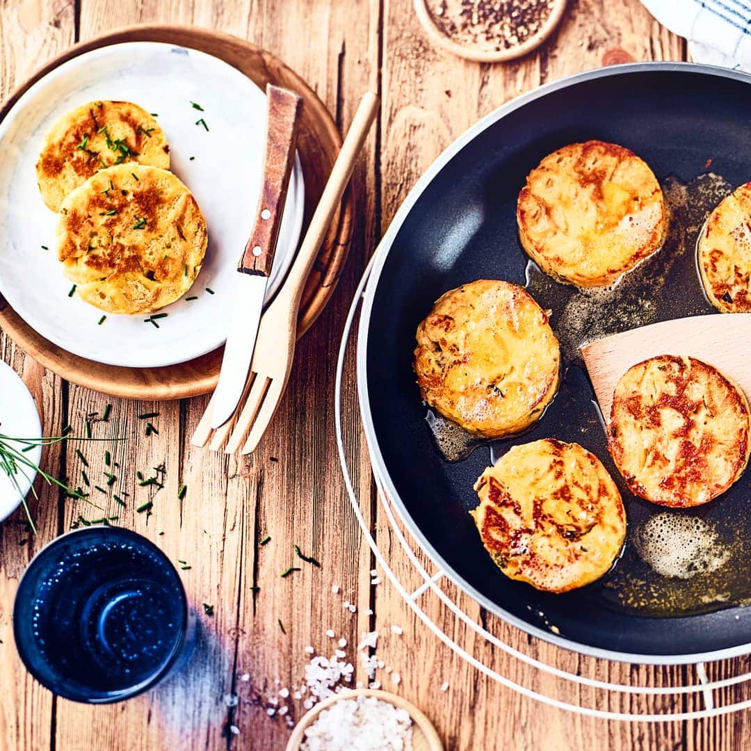 Bereiten Sie mit unseren Serviettenknödel-Rezepten köstliche Knödel zu – ob geröstet, gebraten oder gekocht!