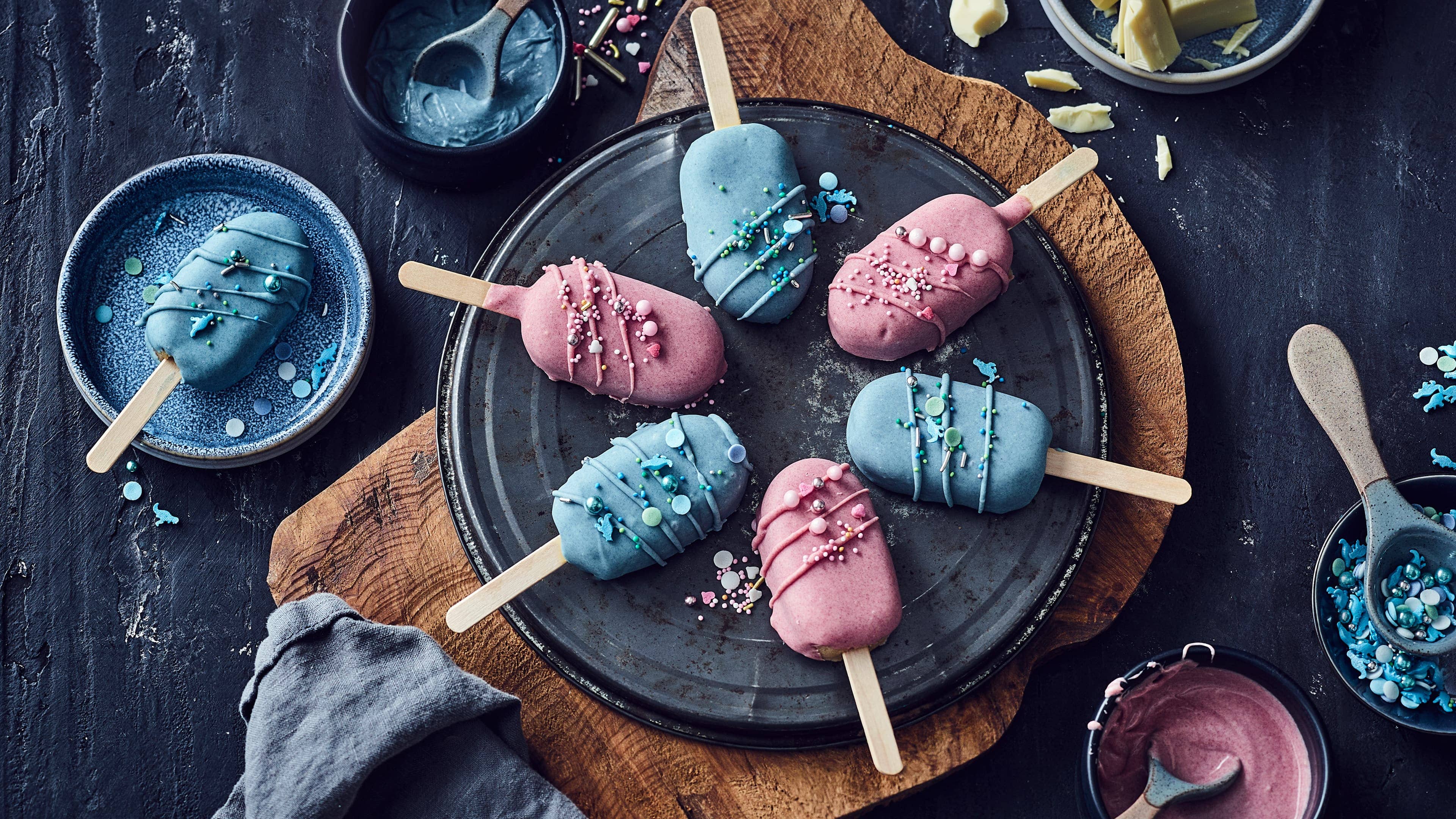 Cakesicles Cakesicles