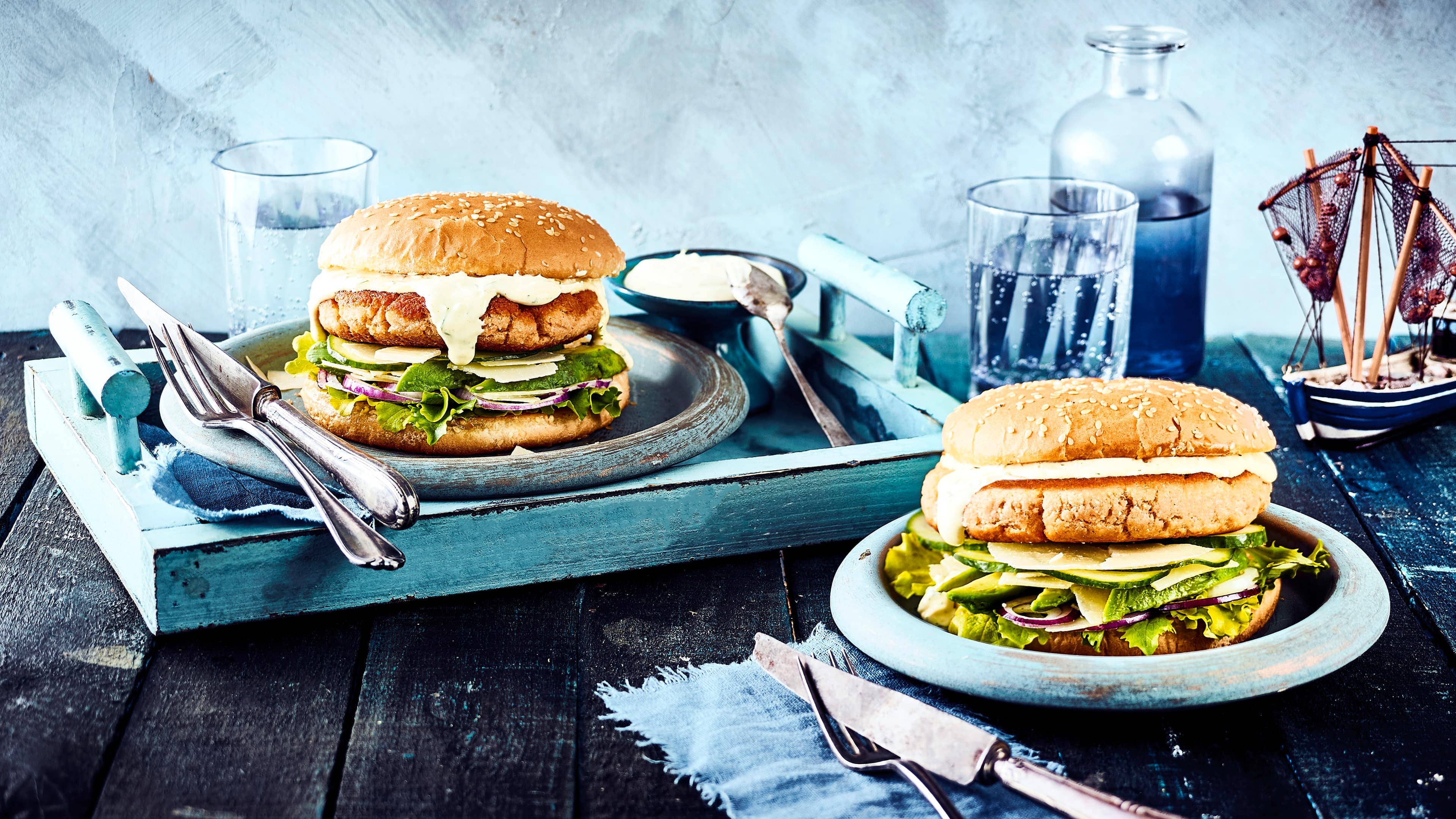 Krabben Burger Lust auf Burger aber auch auf etwas Abwechslung? Unsere Idee: Selbstgemachte Patties aus leckeren Nordseekrabben und dazu eine köstliche Senf-Mayonnaise.