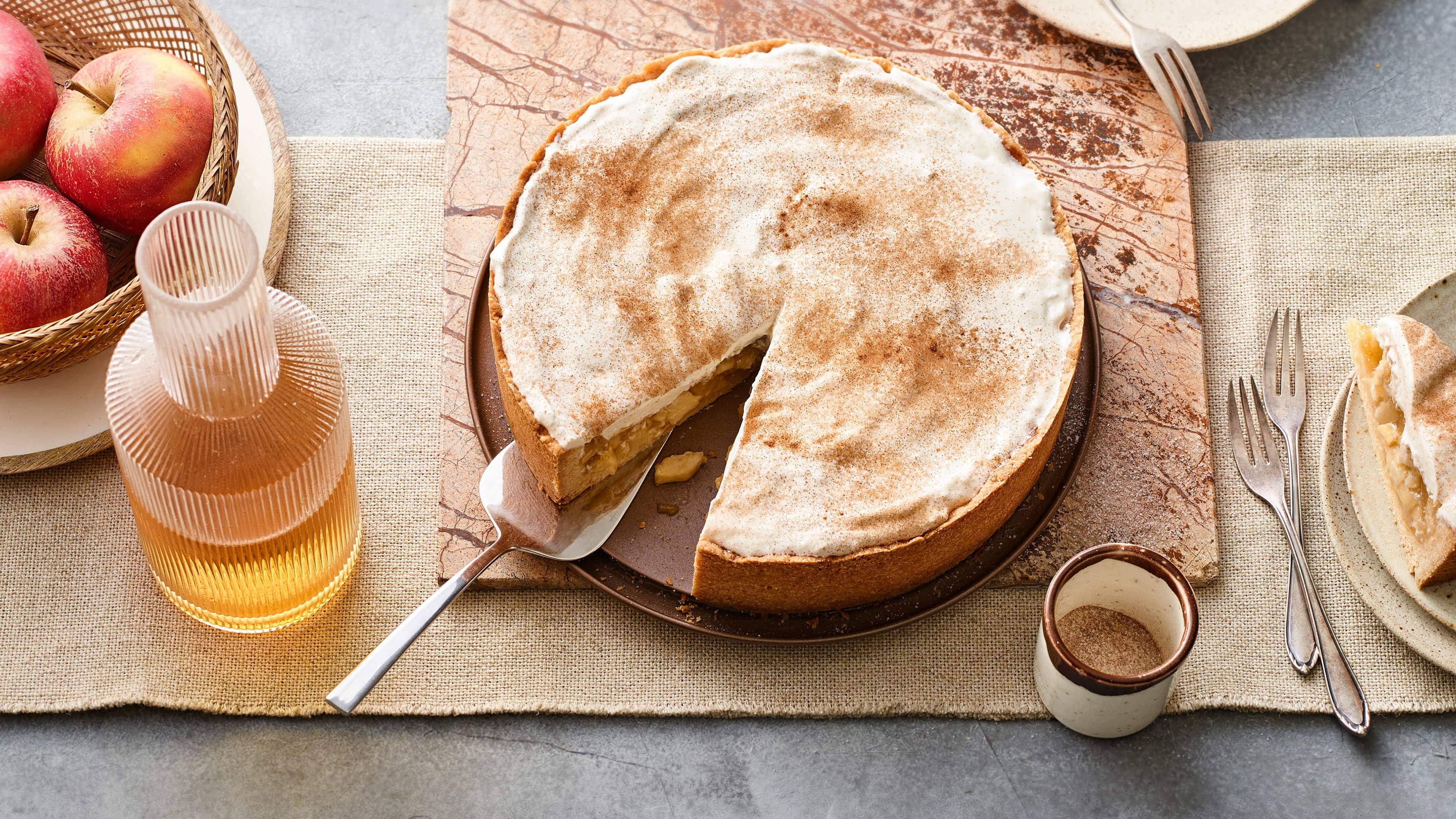 Apfelweinkuchen Apfelweinkuchen