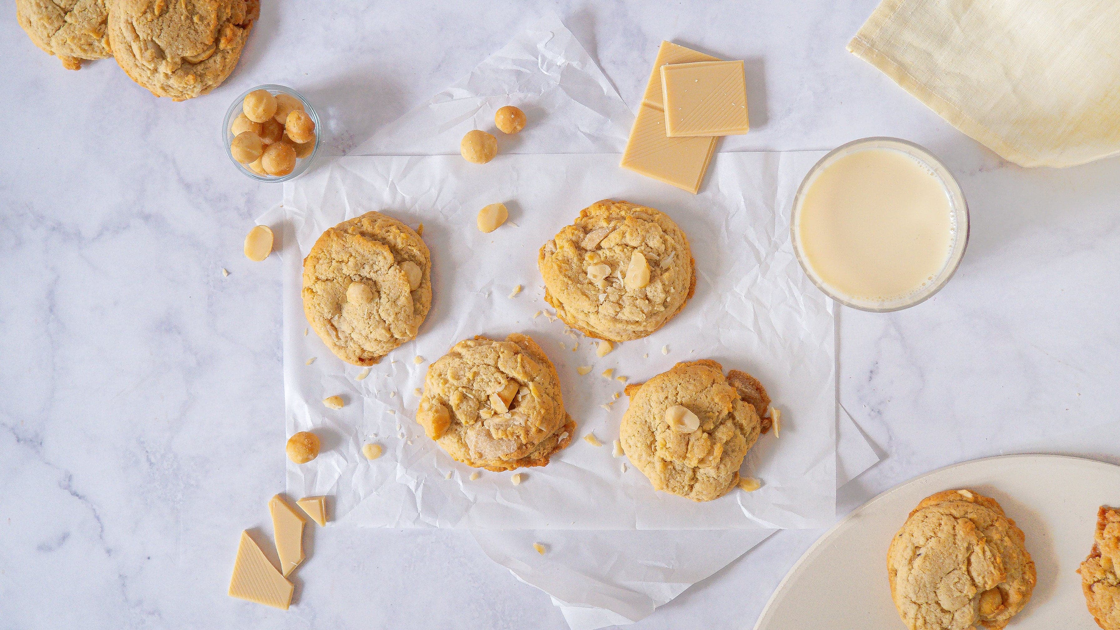 Macadamia Cookies Macadamia Cookies
