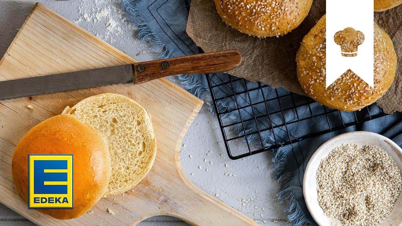 Burger Buns selber machen YouTube Platzhalterbild für ein Video mit dem Titel 'Burger Buns selber machen'.