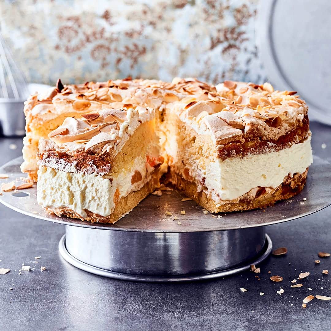 Diese Torte heißt nicht nur Himmelstorte sondern sieht auch noch fantastisch aus und schmeckt himmlisch lecker und ist luftig locker.