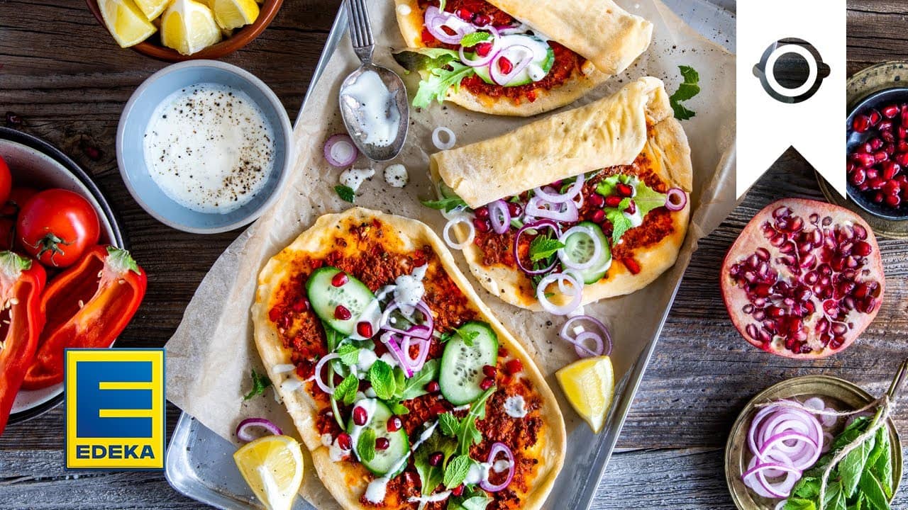 YouTube Platzhalterbild für ein Video mit dem Titel 'Lahmacun'.