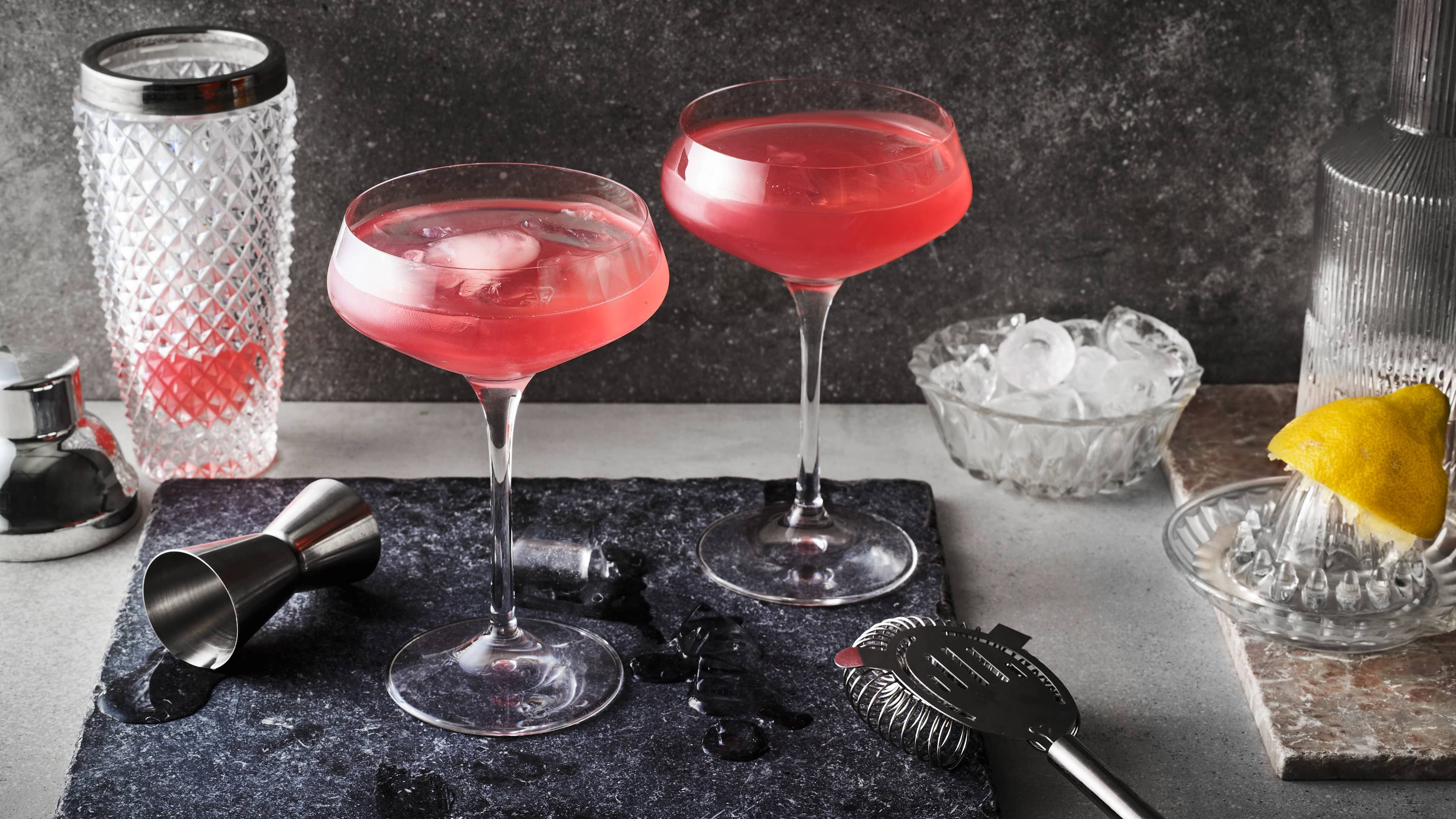 Pink Lady Cocktail Pink Lady Cocktail