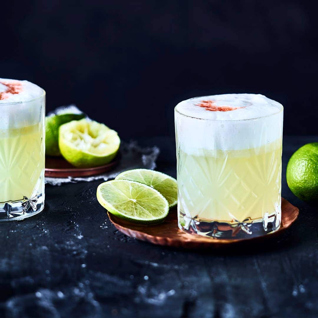 Beim Pisco Sour macht nicht nur die Eiweißhaube etwas her, auch der leicht säuerliche Geschmack ist ein besonderes Erlebnis.