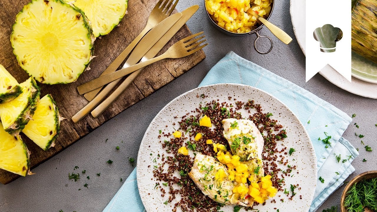 Rotbarbe mit Ananas-Salsa YouTube Platzhalterbild für ein Video mit dem Titel 'Rotbarbe mit Ananas-Salsa'.