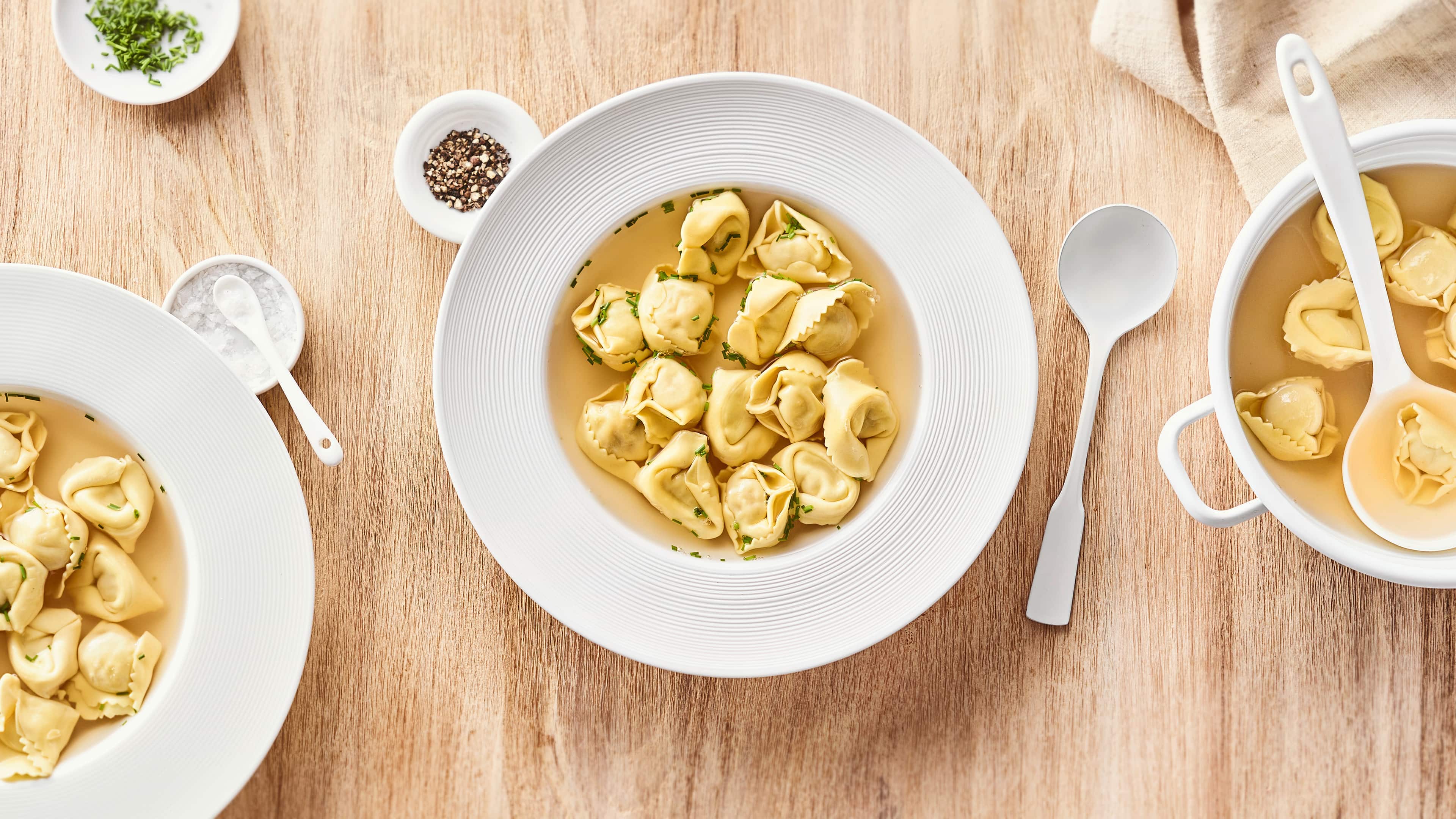 Tortellini in brodo Tortellini in brodo