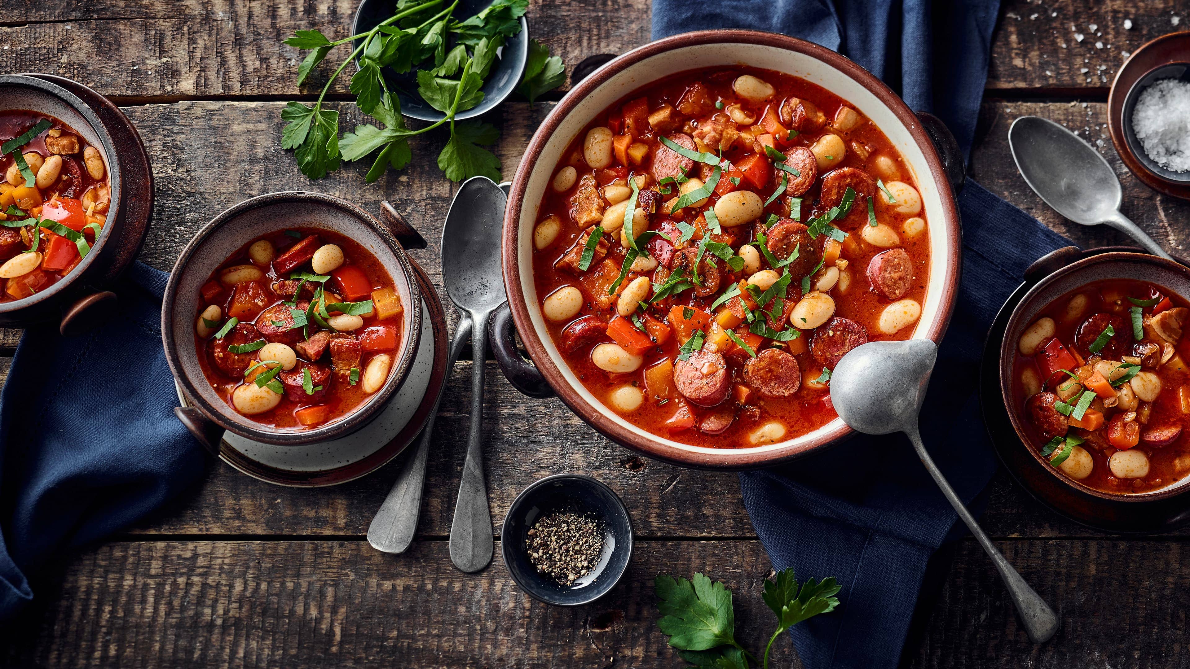 Serbische Bohnensuppe Serbische Bohnensuppe