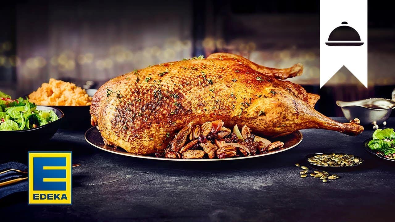 Gänsebraten YouTube Platzhalterbild für ein Video mit dem Titel 'Gänsebraten'.