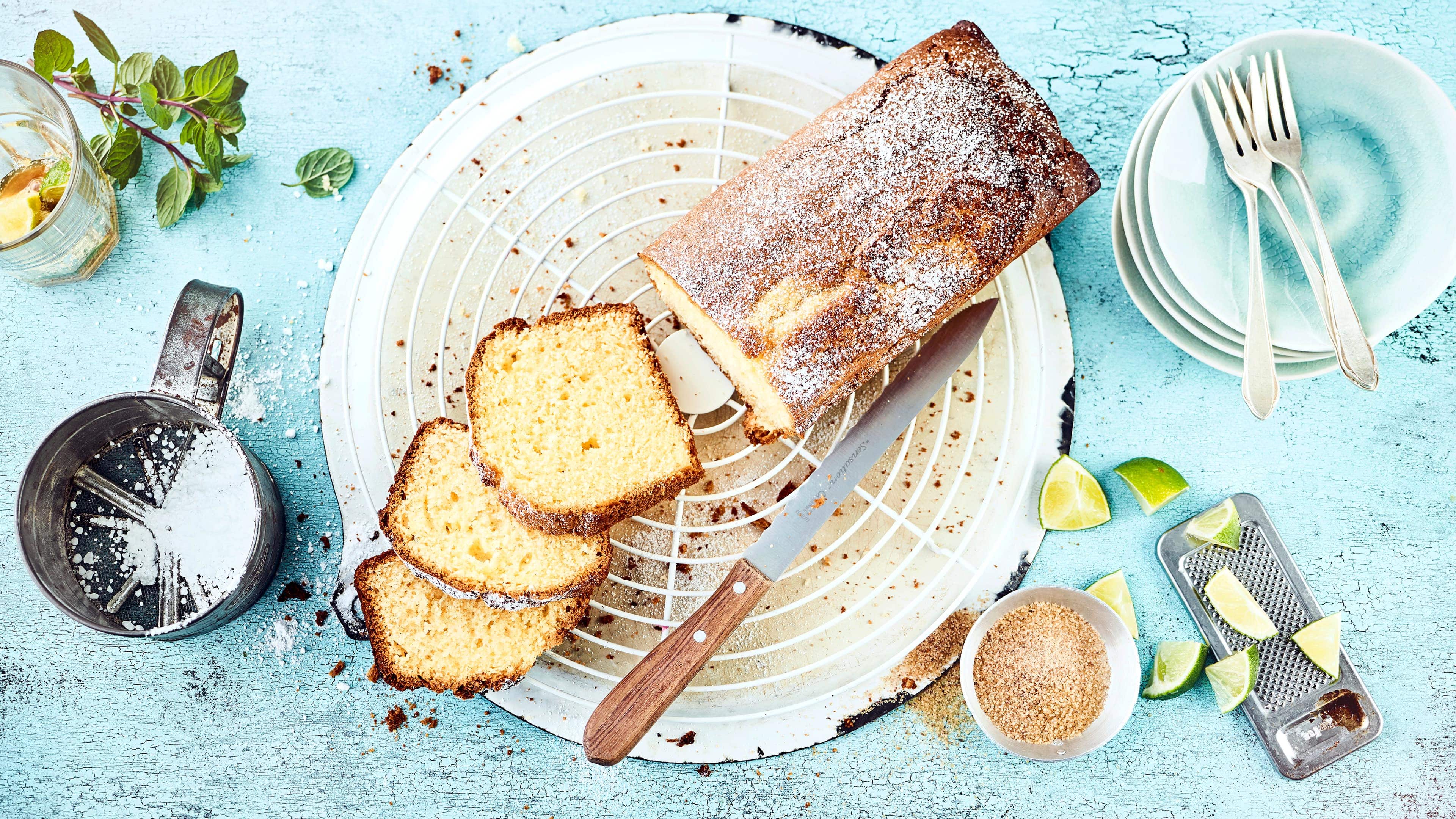 Caipirinha Cake Feiner Rührteigkuchen aromatisiert mit dem berühmten Caipirinha - genießen Sie doch mal einen Cocktail-Kuchen!