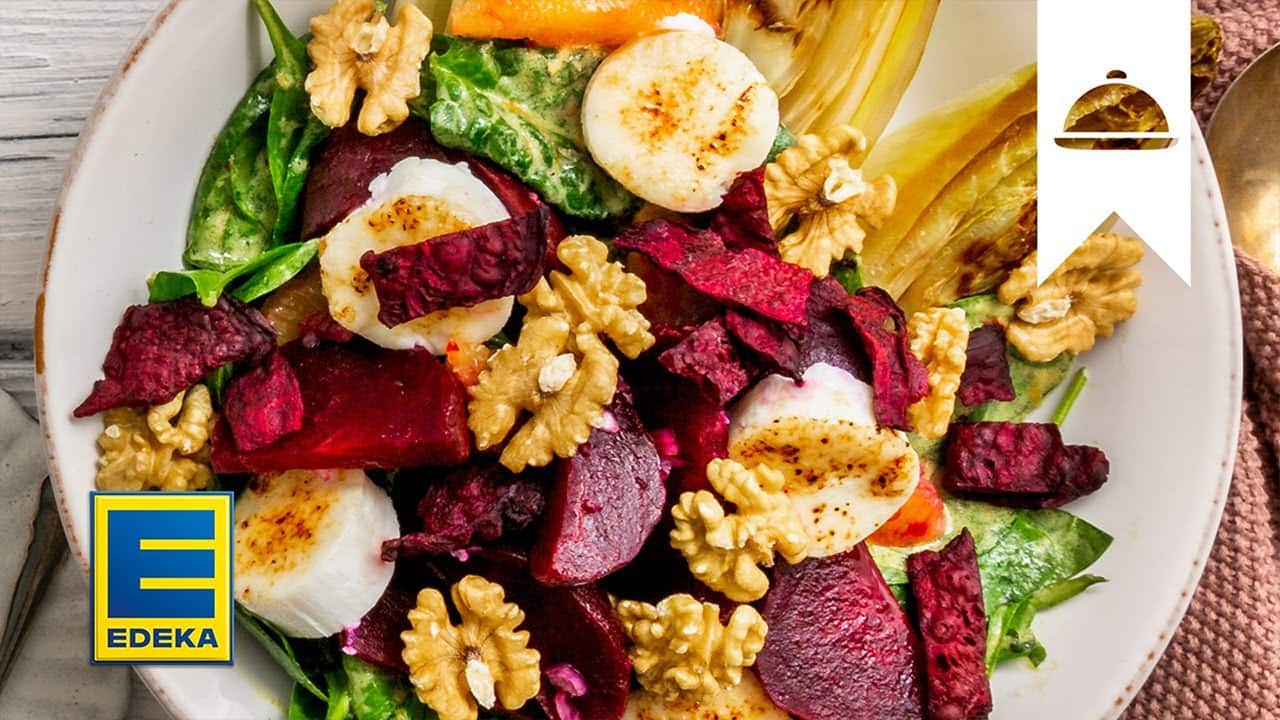 Rote-Bete-Salat Rezept YouTube Platzhalterbild für ein Video mit dem Titel 'Rote-Bete-Salat Rezept'.
