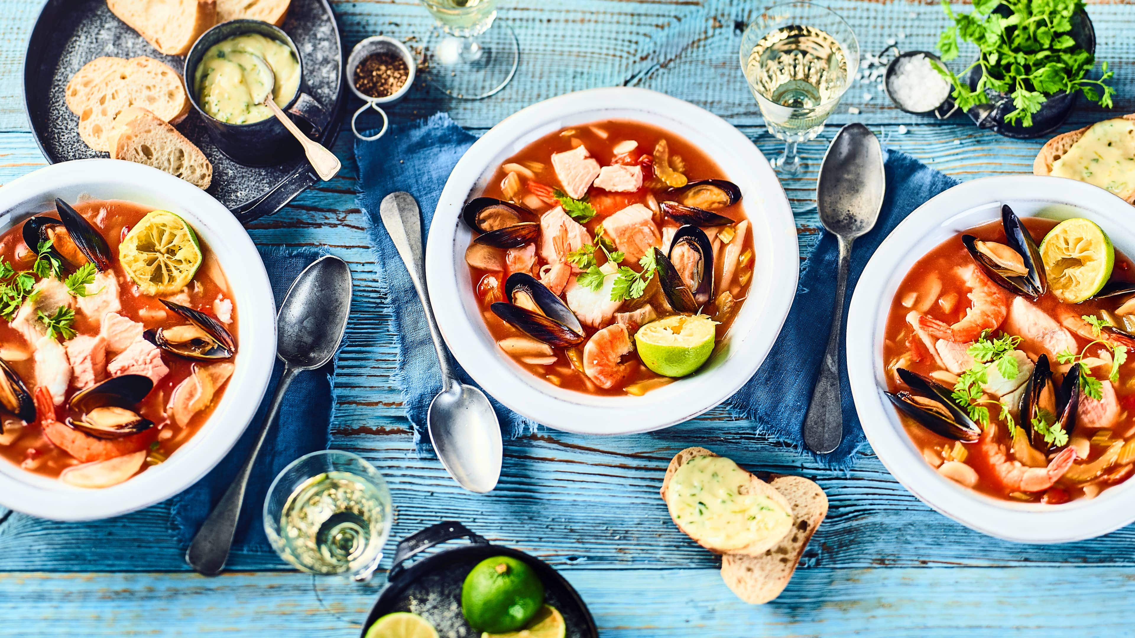 Fischsuppe Bereiten Sie in nur 40 Minuten unsere schnelle und leckere Fischsuppe mit Krustentieren und Muscheln zu. Unser Rezept verrät, wie es geht.