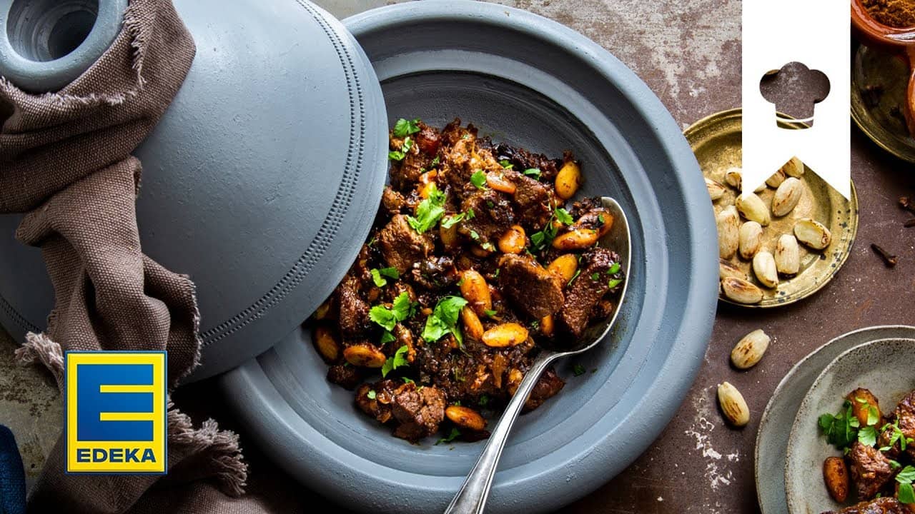 Lamm aus der Tajine selber machen YouTube Platzhalterbild für ein Video mit dem Titel 'Lamm aus der Tajine selber machen'.
