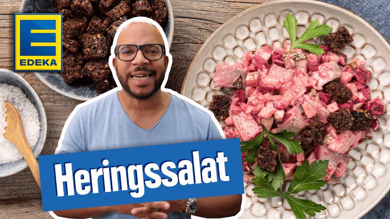 Heringssalat Rezept YouTube Platzhalterbild für ein Video mit dem Titel 'Heringssalat Rezept'.