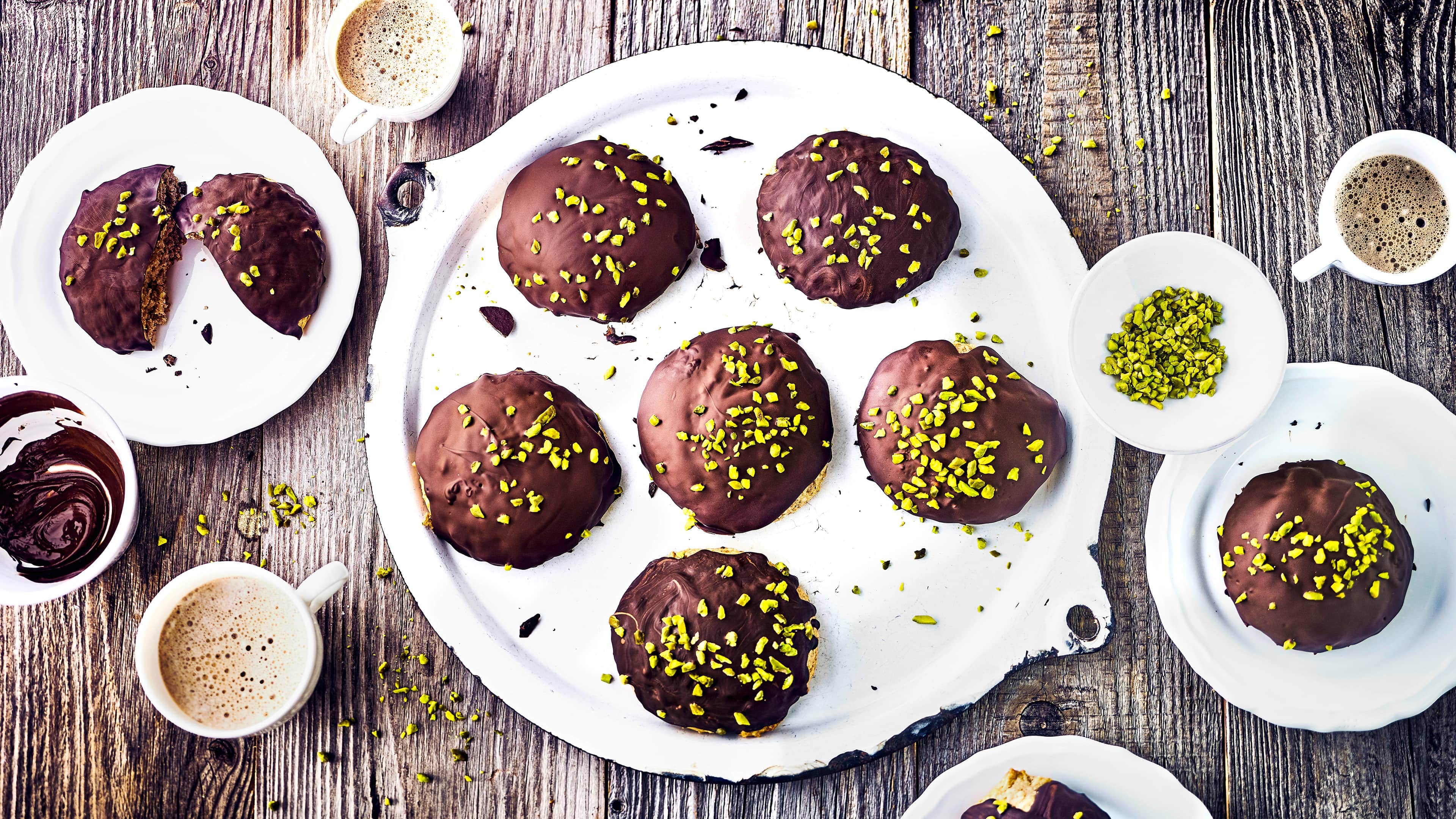 Kartoffellebkuchen Lebkuchen mal besonders saftig – perfekt für einen Herbst-Nachmittag oder auch zu Weihnachten. Probieren Sie diese selbstgemachten Kartoffellebkuchen.