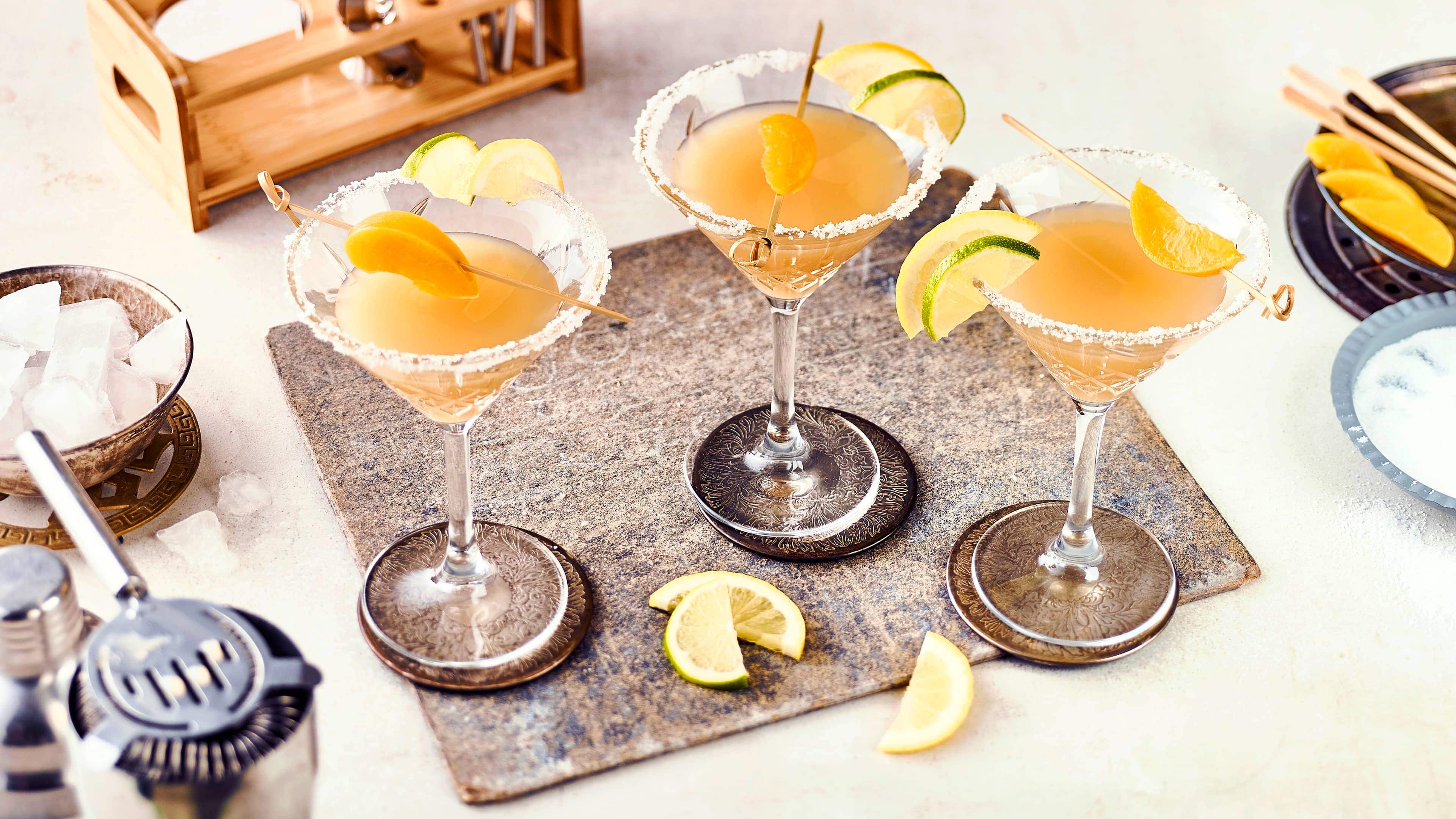 Virgin Margarita Leckerer Margarita-Genuss ganz ohne Alkohol: Unser Rezept mit Virgin Margarita mit Pfirsichnektar.