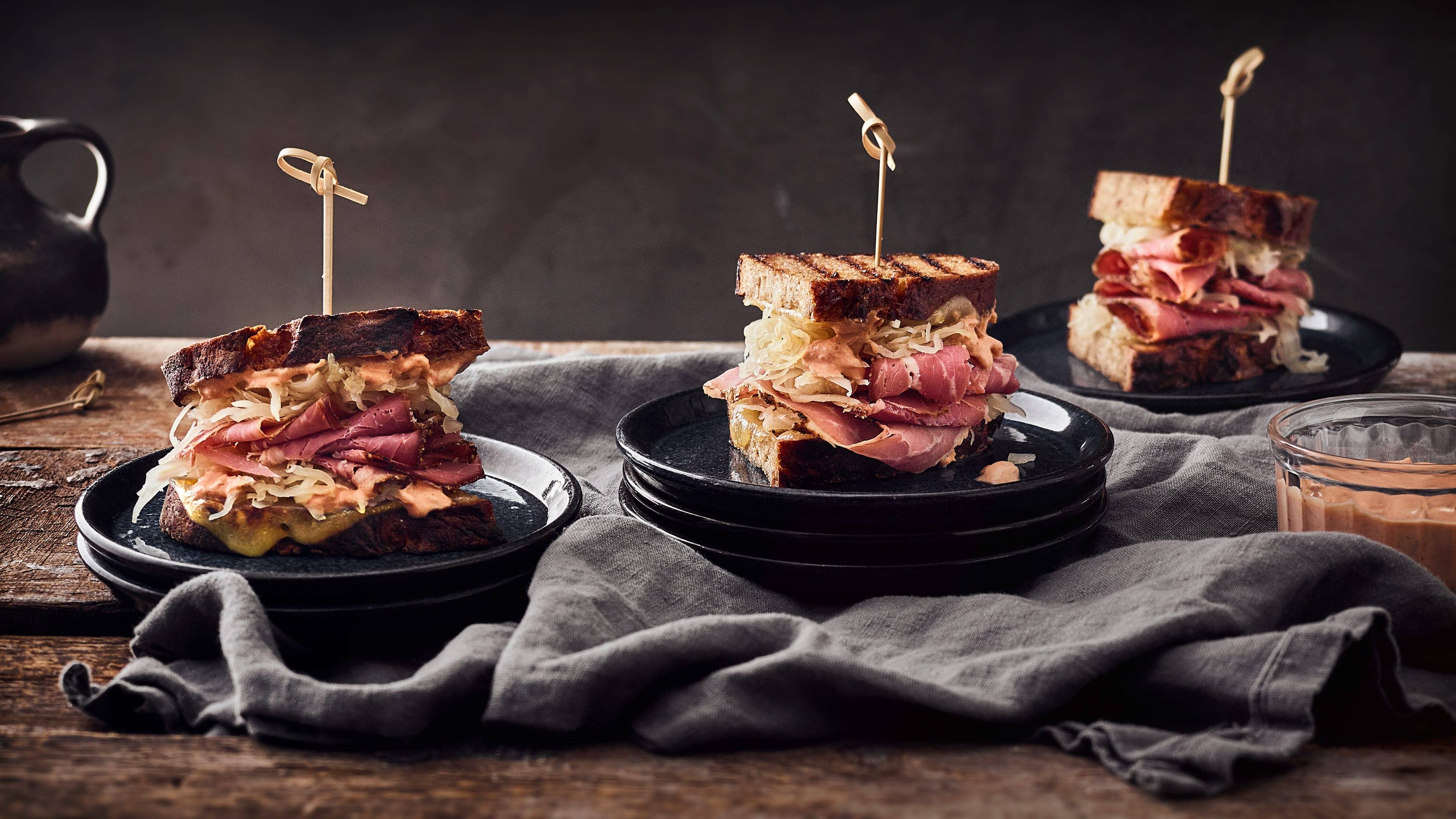 Reuben Sandwich Reuben Sandwich