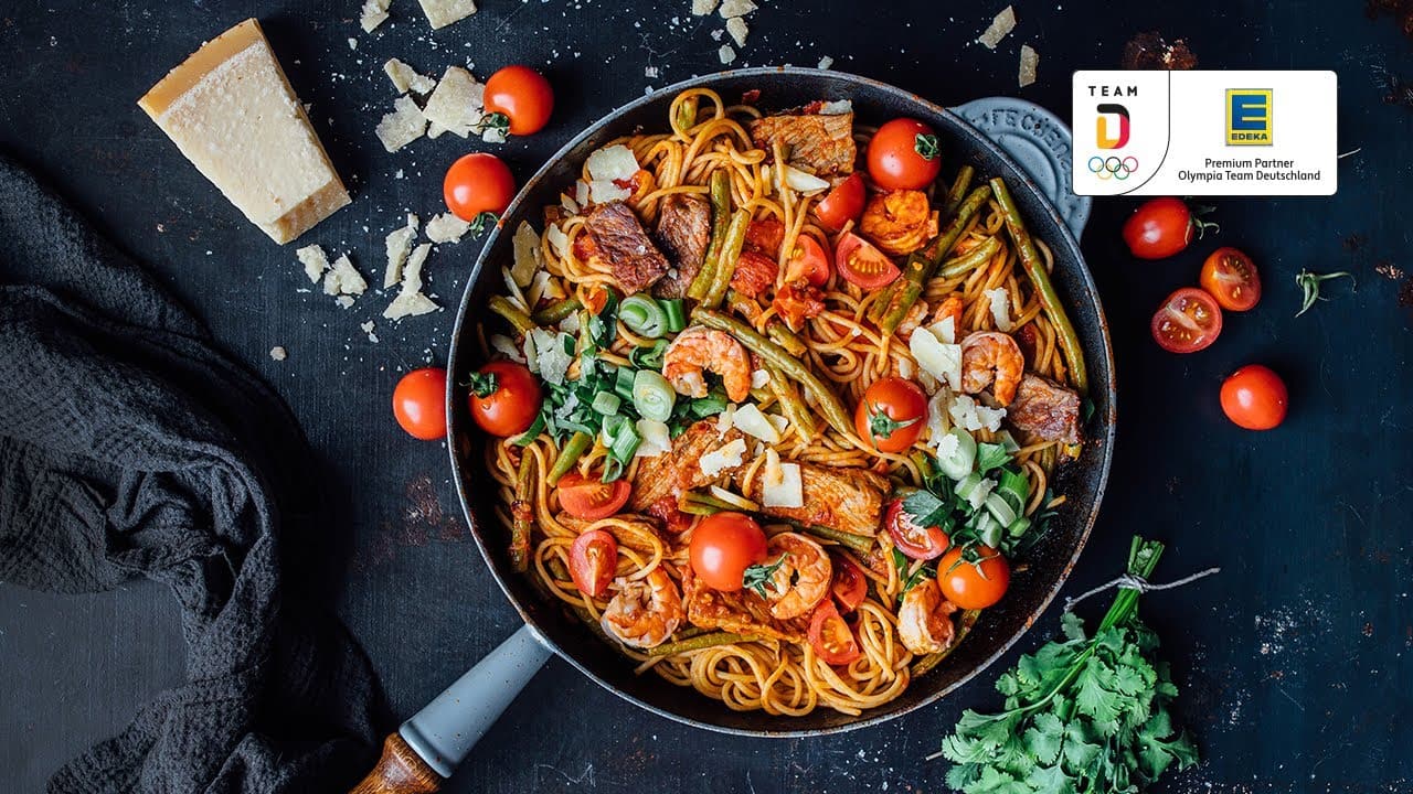 Pasta Surf & Turf YouTube Platzhalterbild für ein Video mit dem Titel 'Pasta Surf & Turf'.
