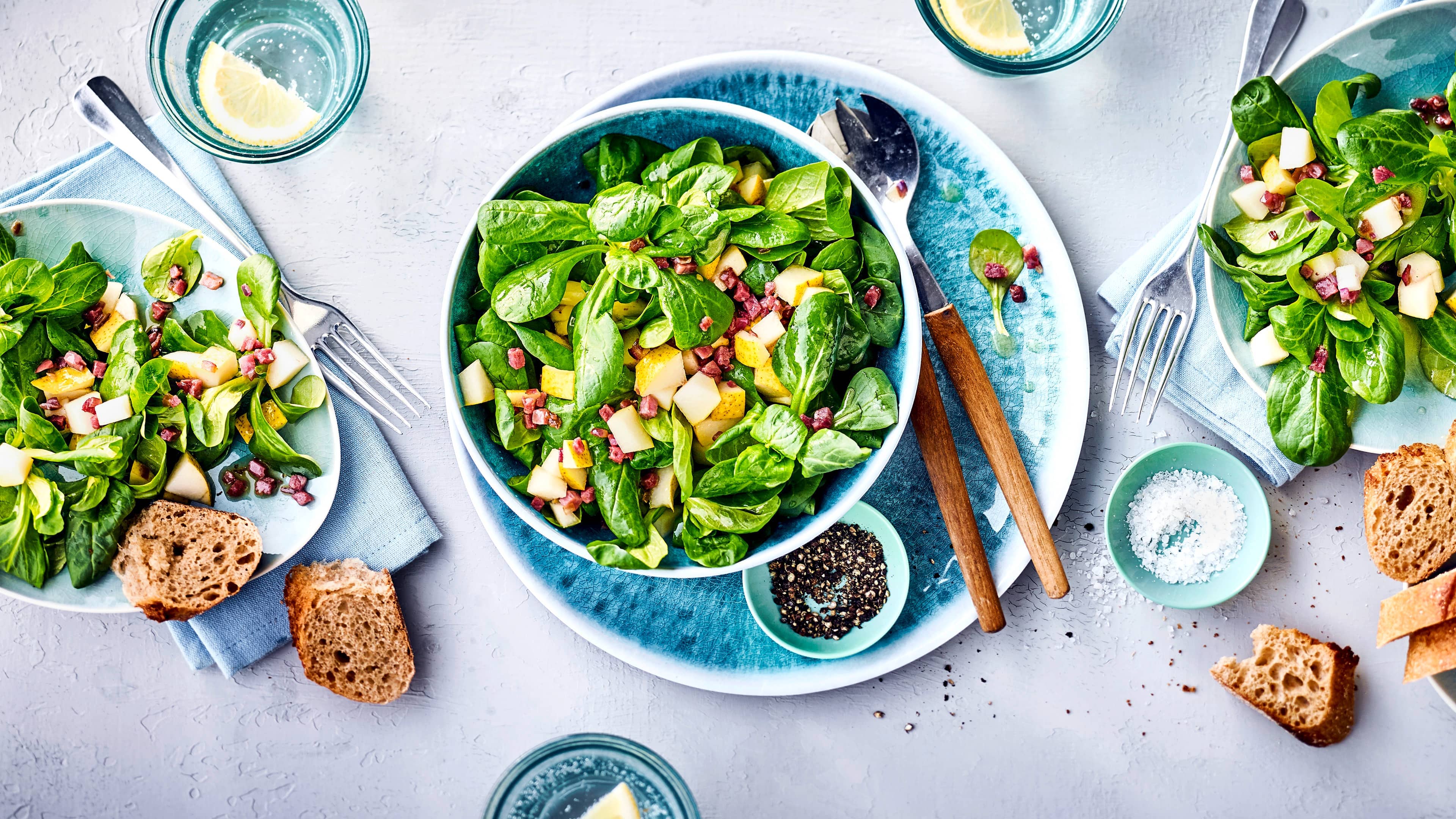 Feldsalat mit Birnen-Speck Feldsalat mit Birnen-Speck