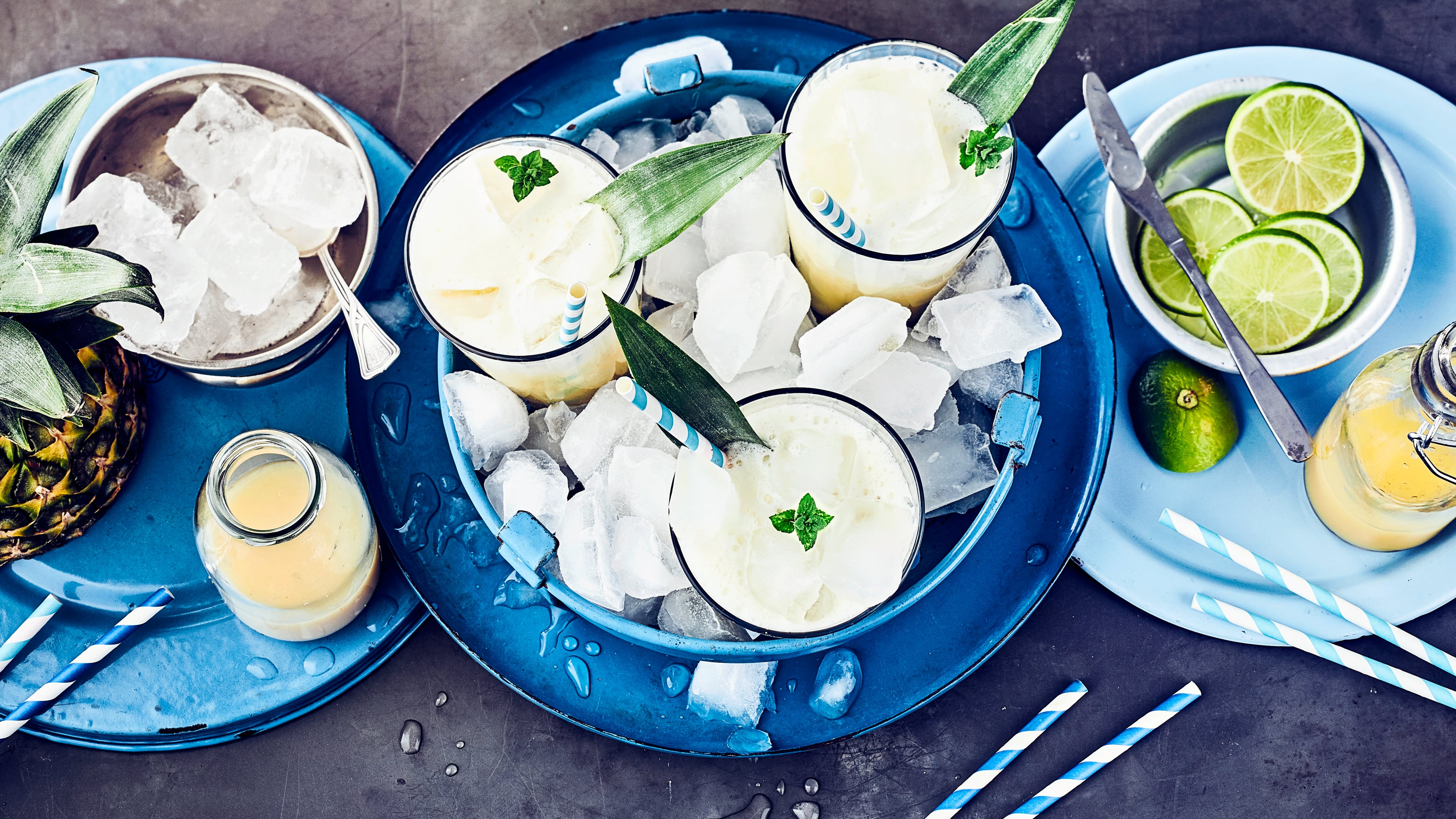 Bananen-Ananas-Cocktail Bananen-Ananas-Cocktail