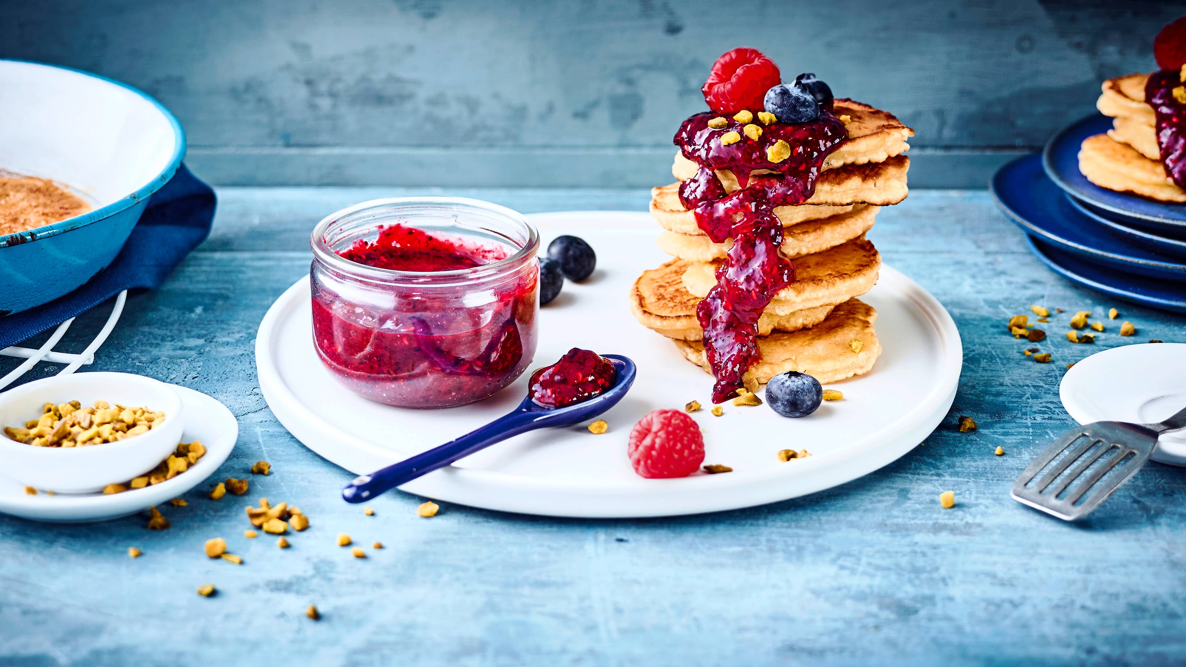 Eiweiß-Pancakes Eine genussvolle Ernährung mit reduziertem Anteil an Kohlenhydraten ist mit unserem Eiweiß-Pancakes-Rezept problemlos möglich. Überzeugen Sie sich selbst!