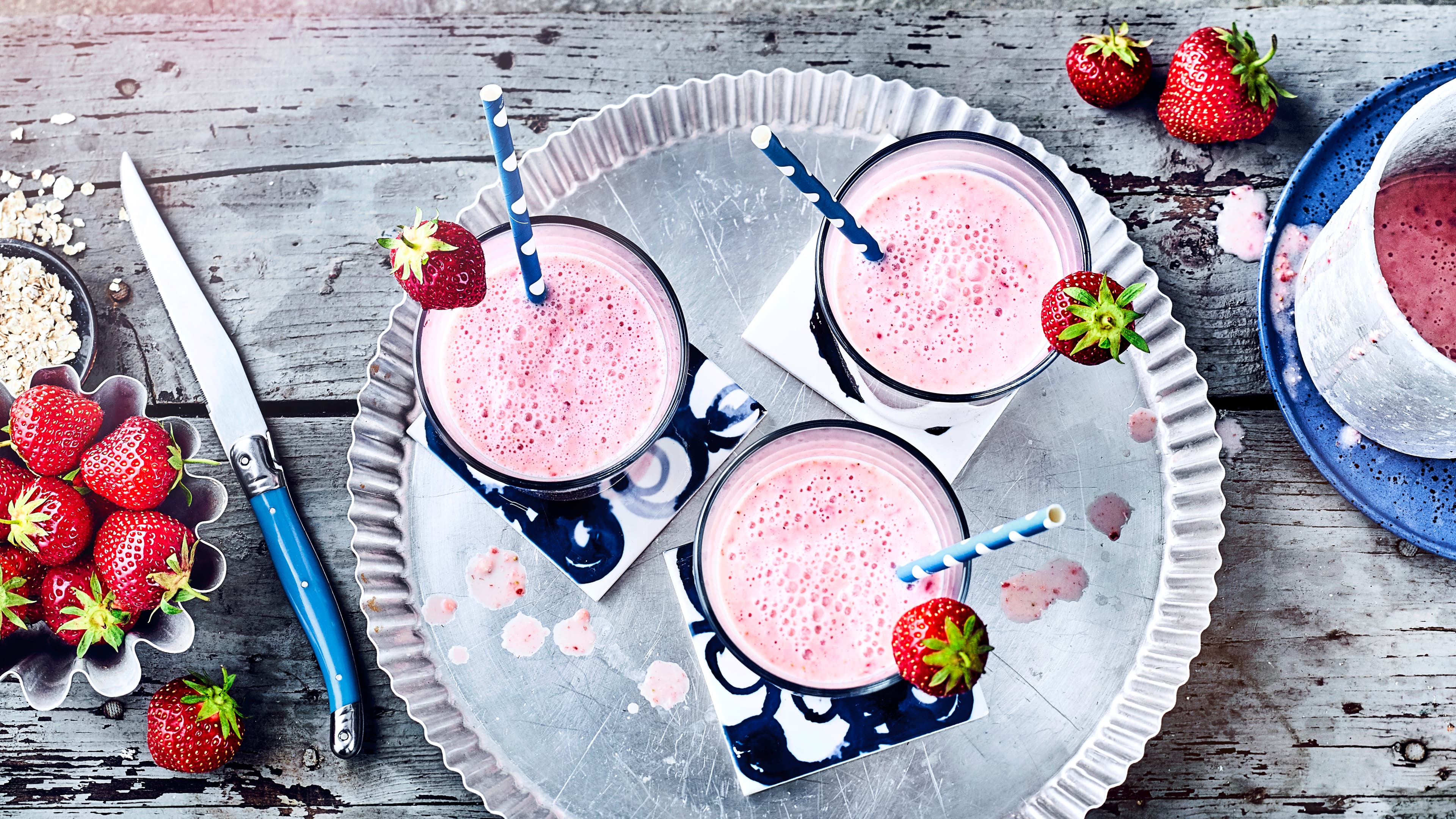 Erdbeertraum Ein fruchtig sommerlicher Shake aus Erdbeeren, Vanilleeis und Haferflocken. Der Erdbeertraum ist genau das richtige an heißen Sommertagen.