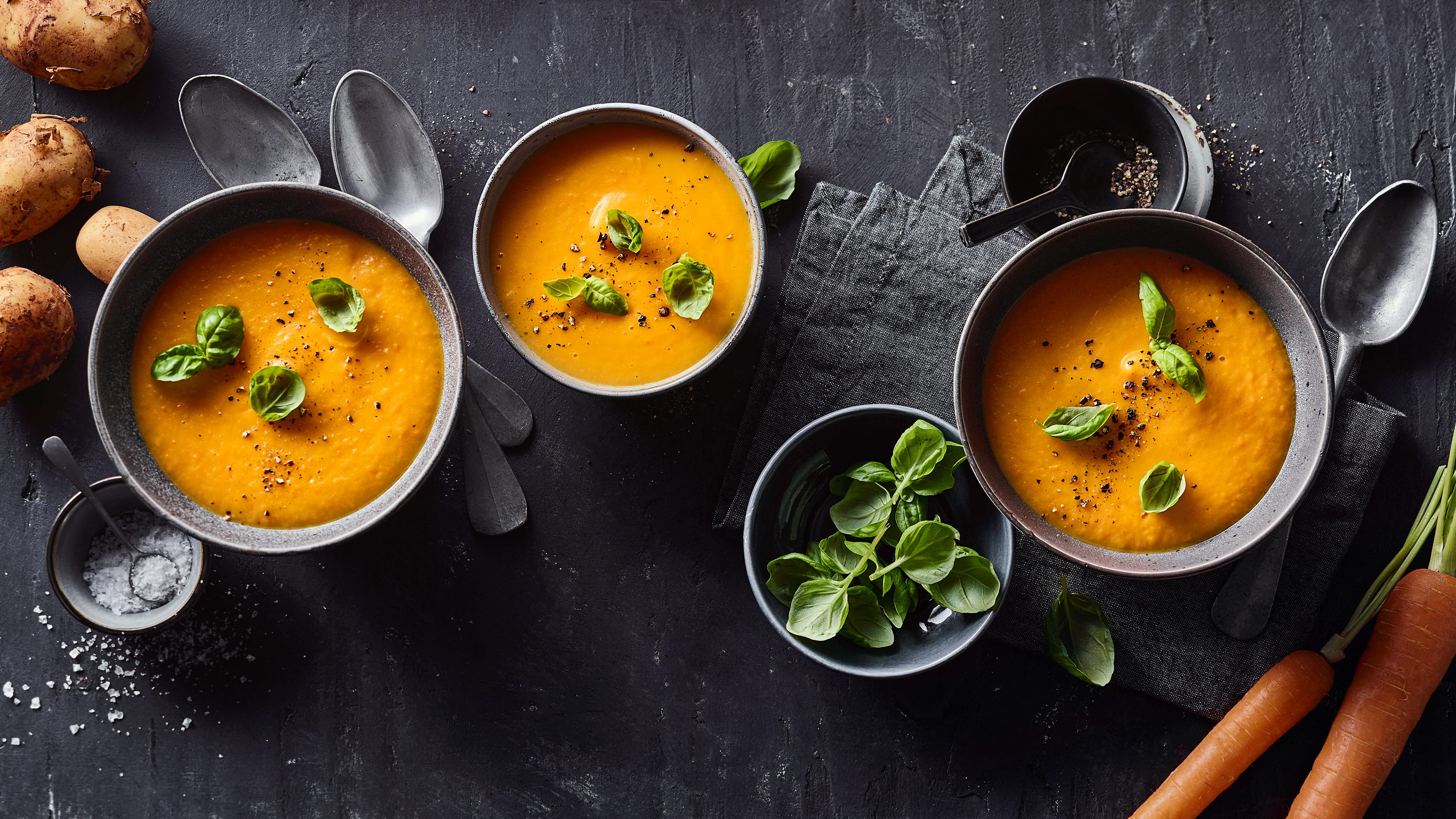 Kartoffel-Möhren-Suppe Kartoffel-Möhren-Suppe